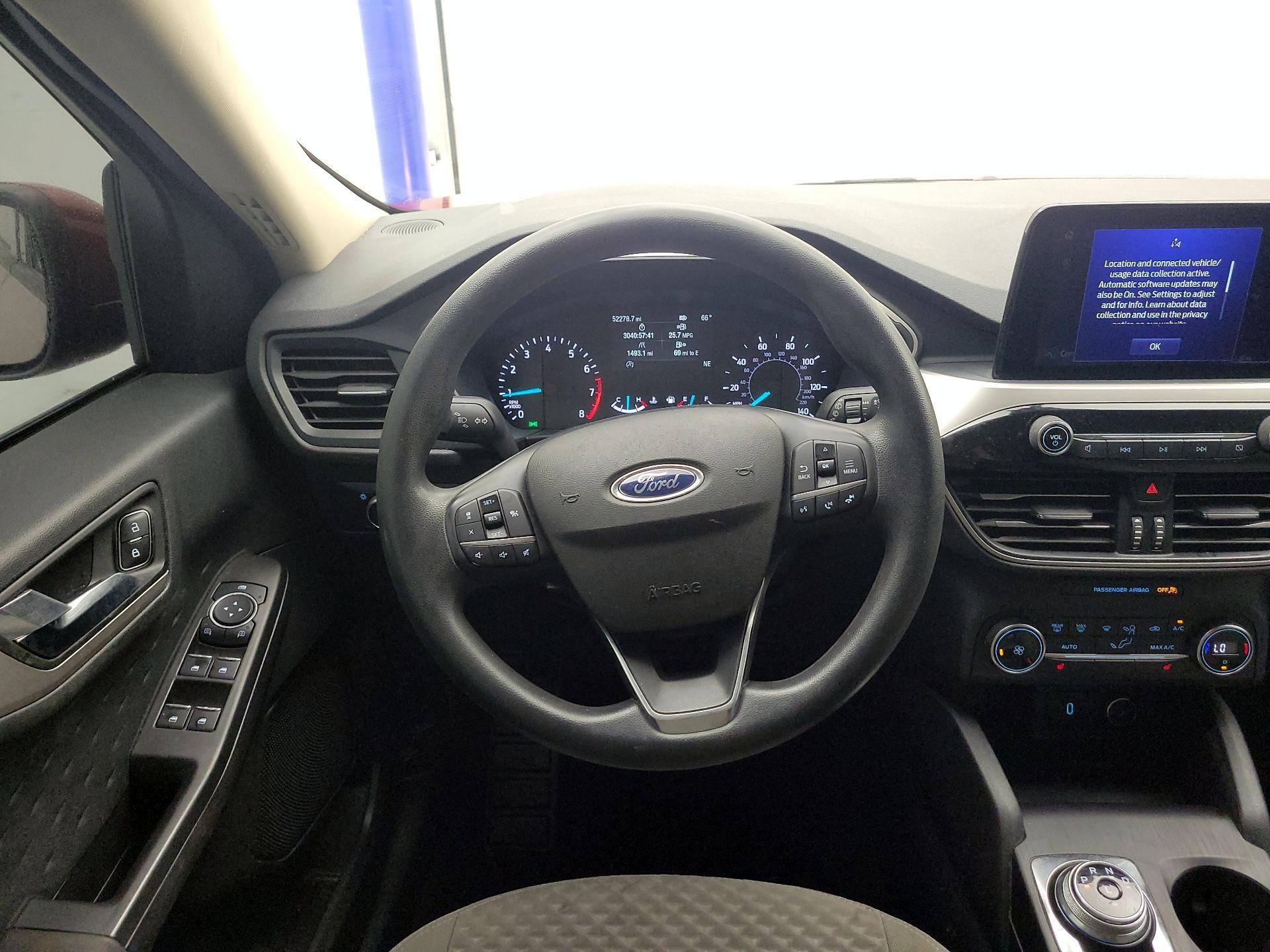 Thumbnail: 2020 Ford Escape - 10