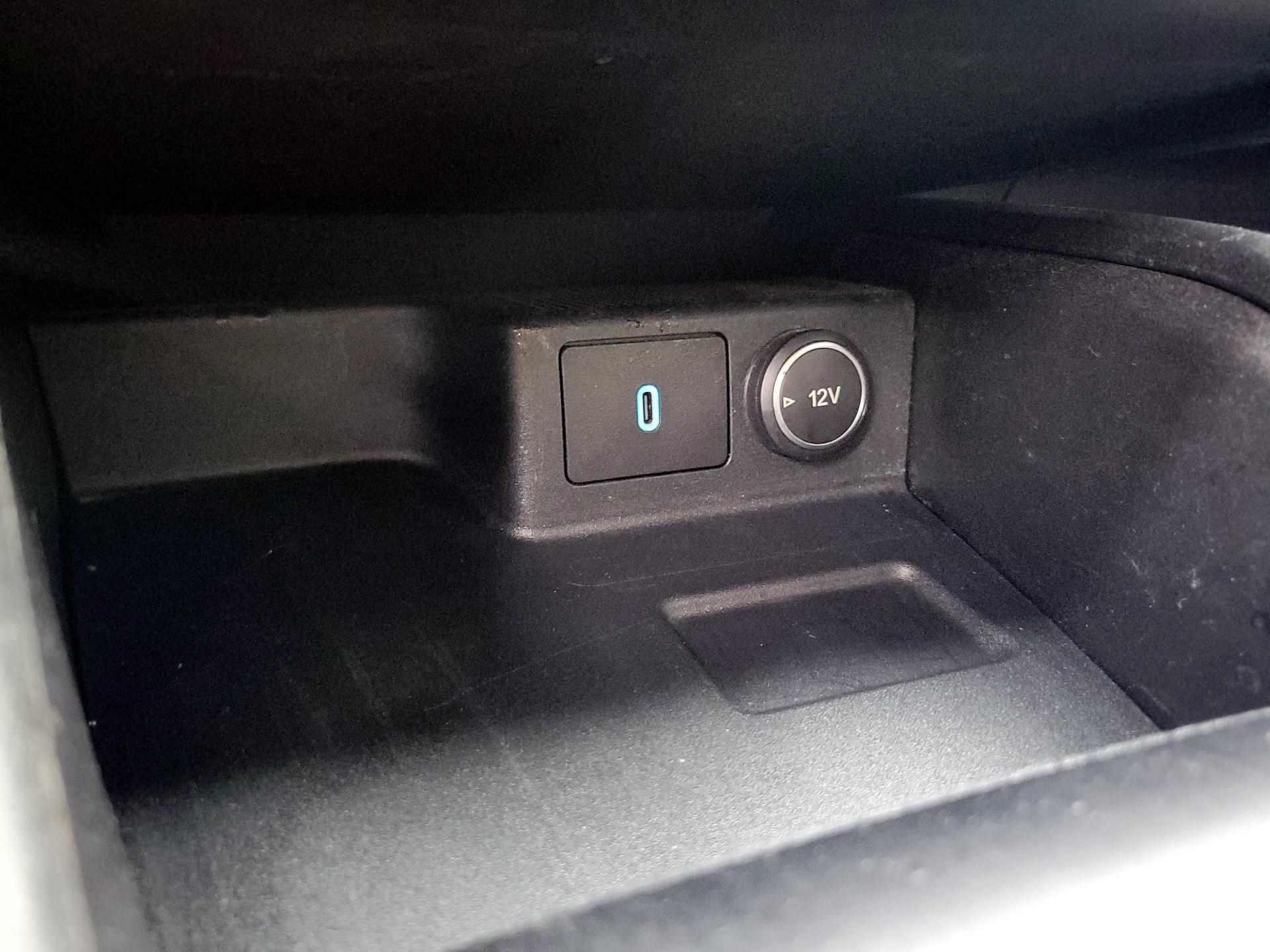 Thumbnail: 2020 Ford Escape - 19