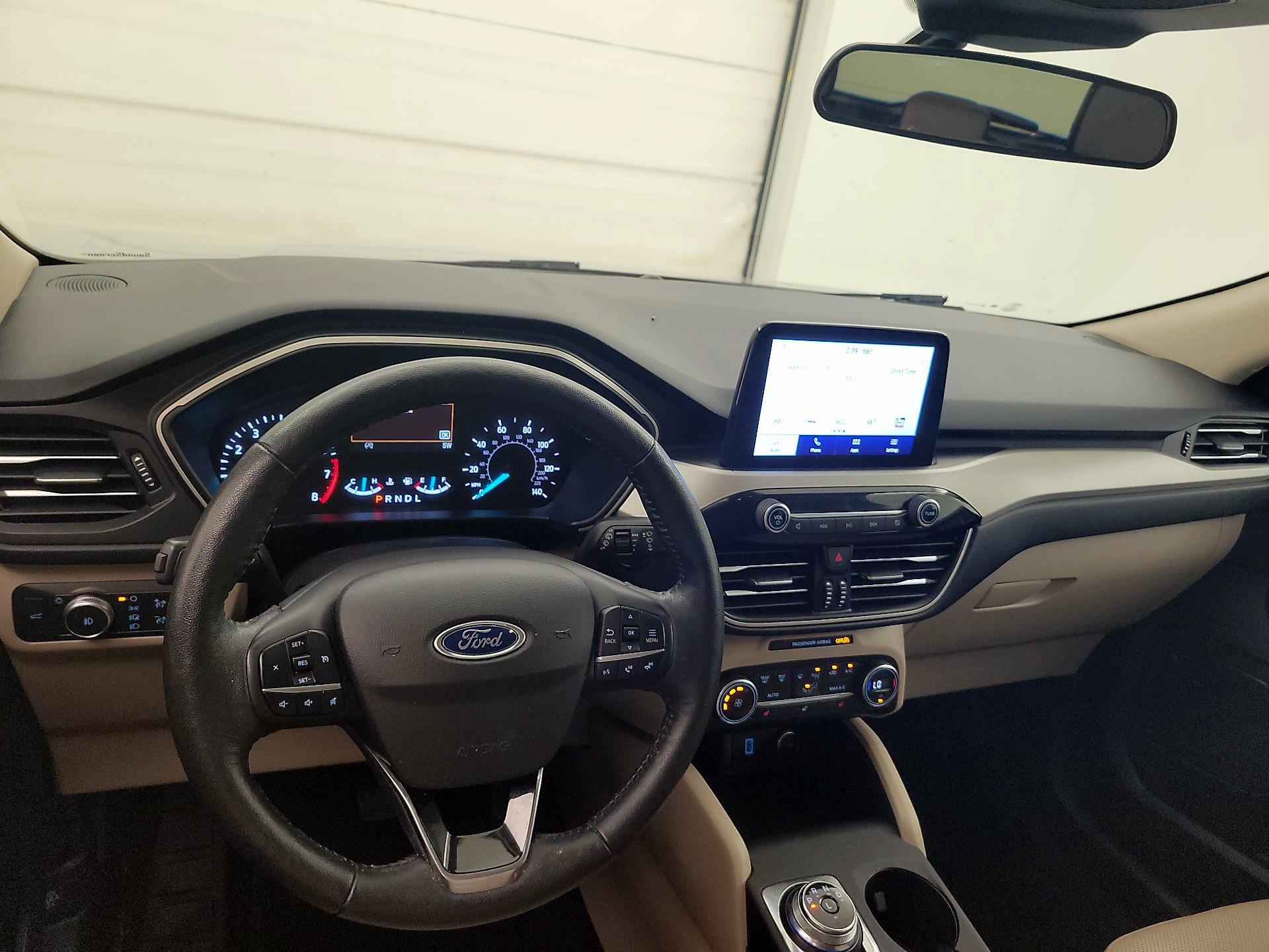 Thumbnail: 2020 Ford Escape - 8