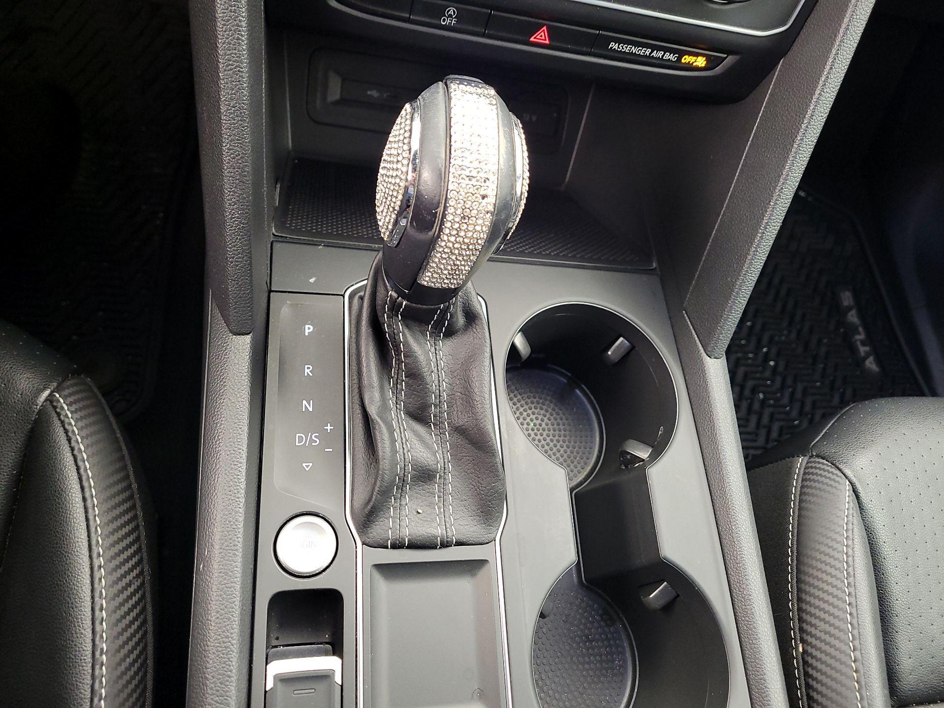 Thumbnail: 2021 Volkswagen Atlas - 15