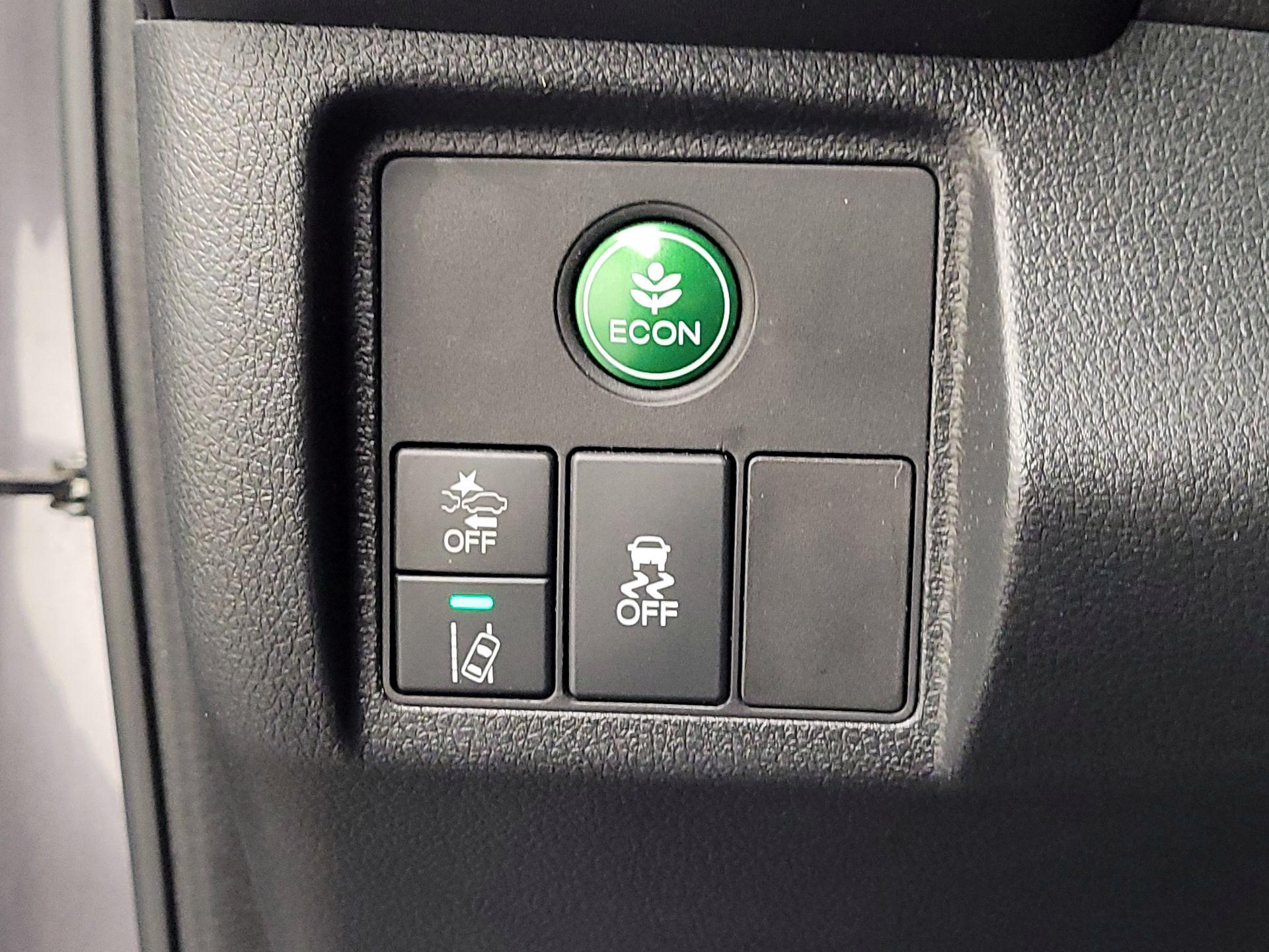 Thumbnail: 2021 Honda HR-V - 13