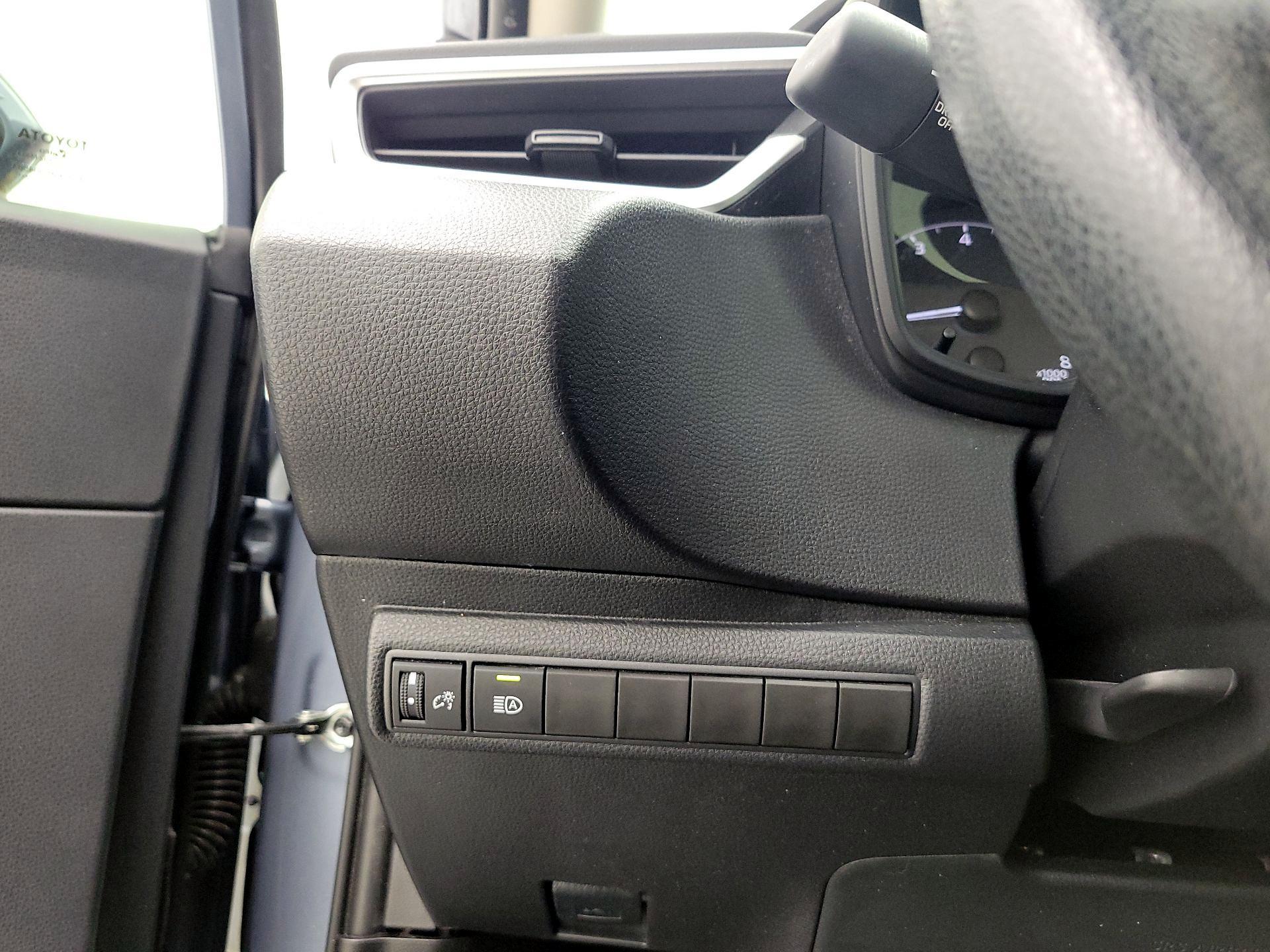 Thumbnail: 2024 Toyota Corolla - 13