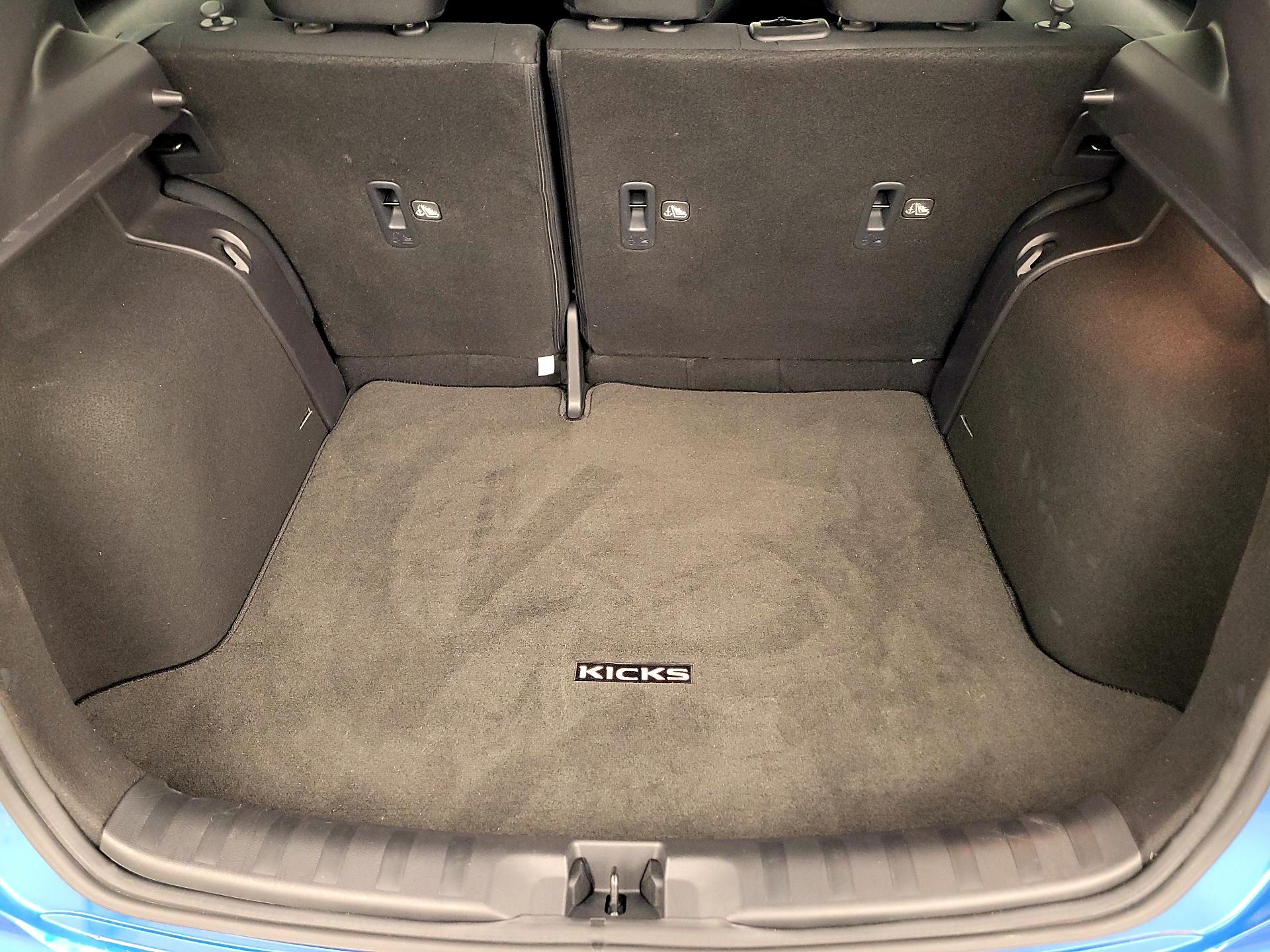 Thumbnail: 2024 Nissan Kicks - 16