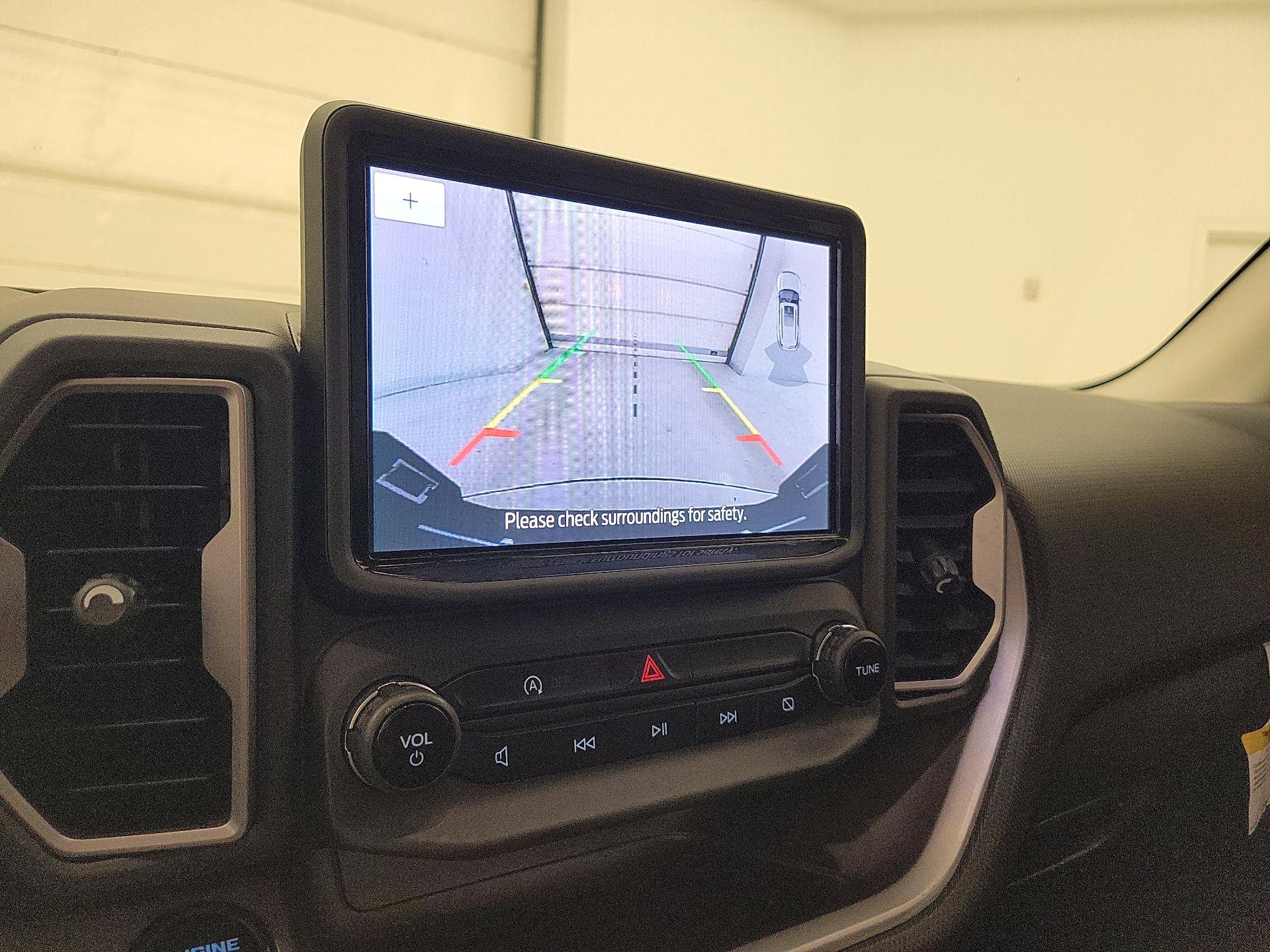 Thumbnail: 2022 Ford Bronco Sport - 12