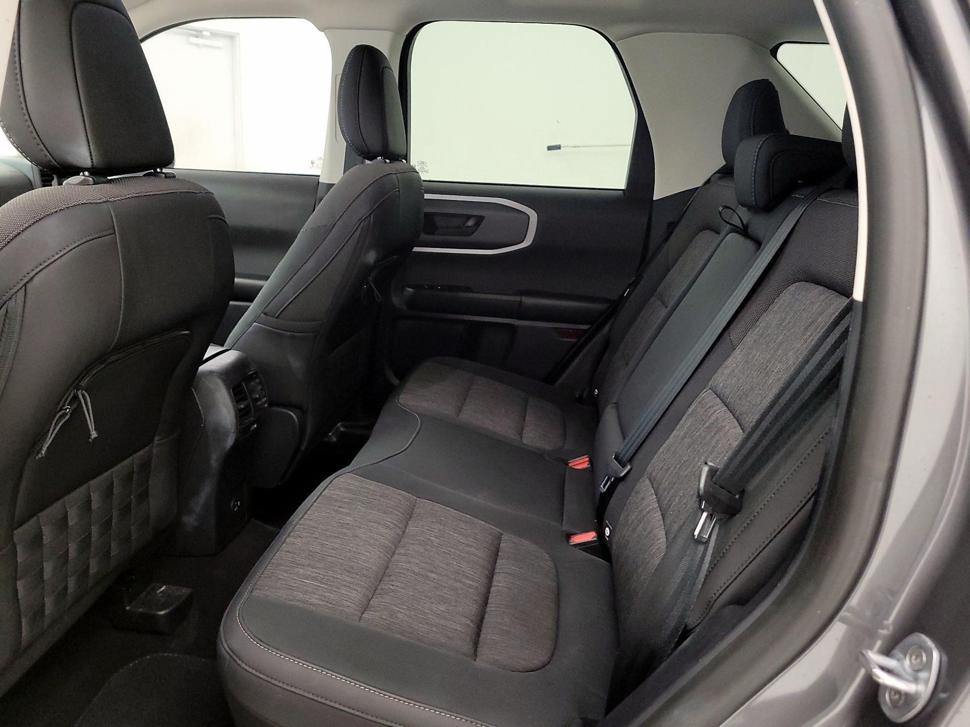 Thumbnail: 2022 Ford Bronco Sport - 17