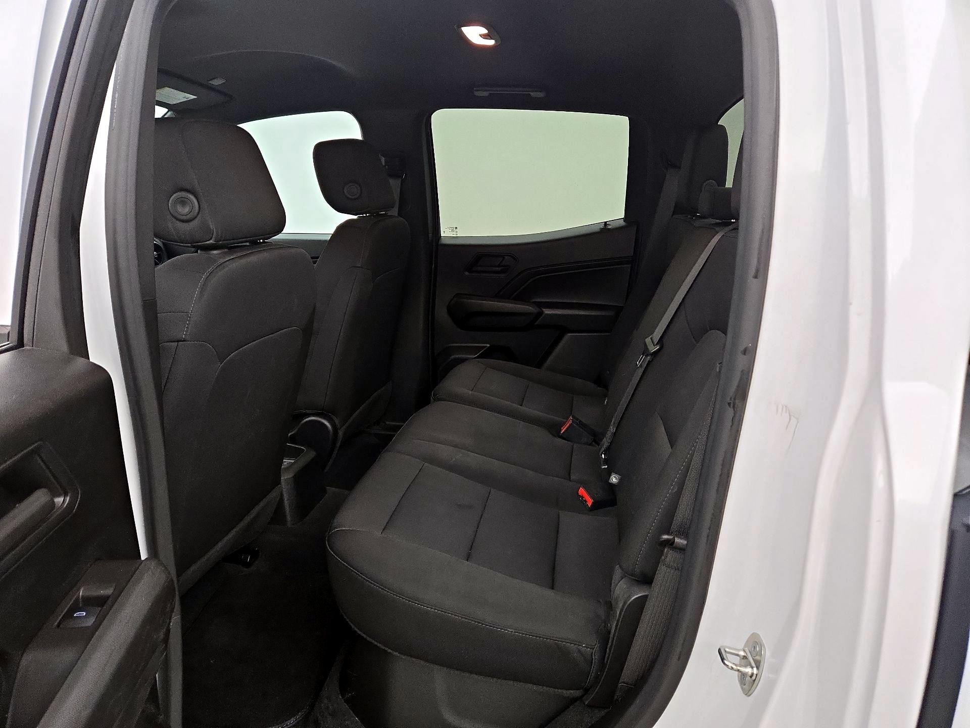 Thumbnail: 2023 Chevrolet Colorado - 18