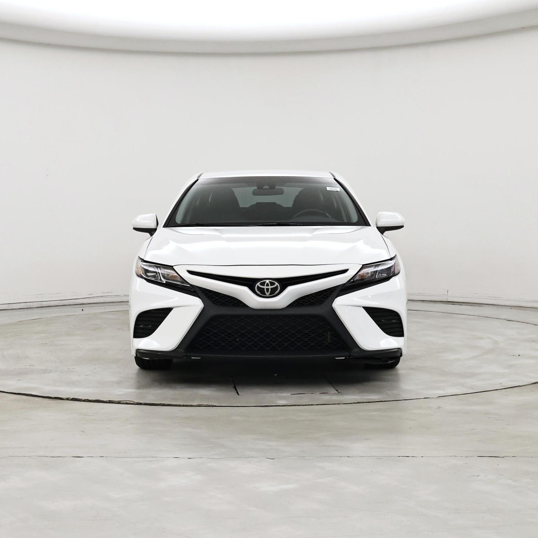 Thumbnail: 2020 Toyota Camry - 5