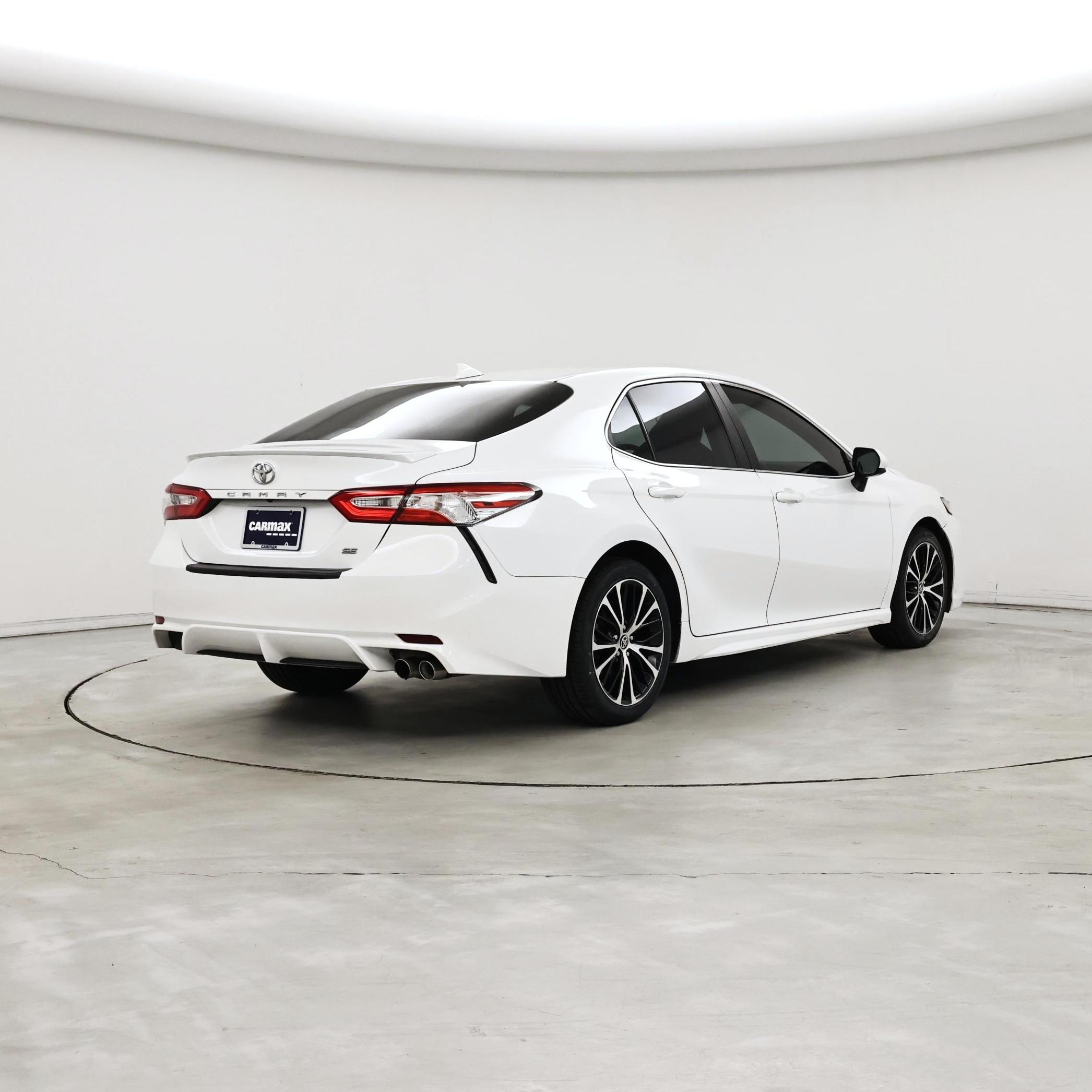 Thumbnail: 2020 Toyota Camry - 8