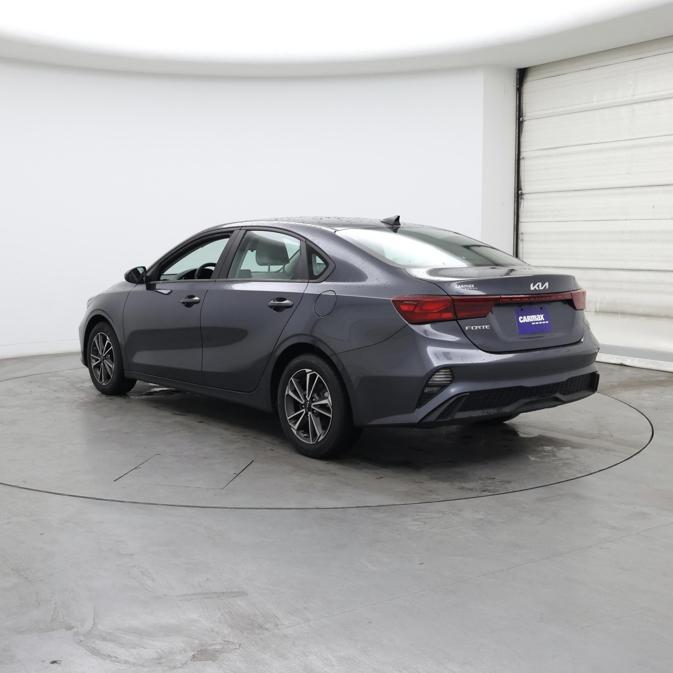 Thumbnail: 2022 Kia Forte - 2