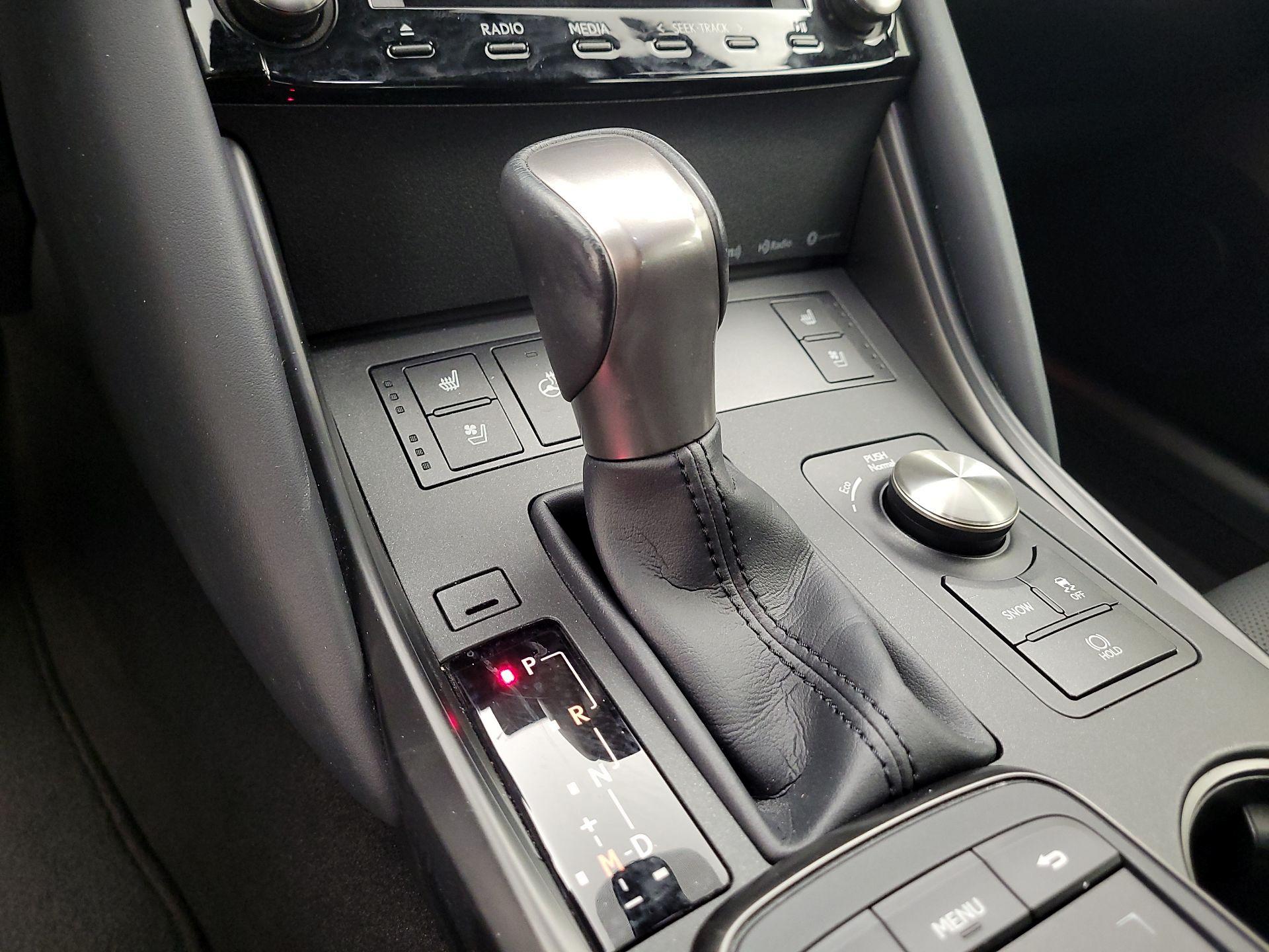 Thumbnail: 2023 Lexus IS - 17