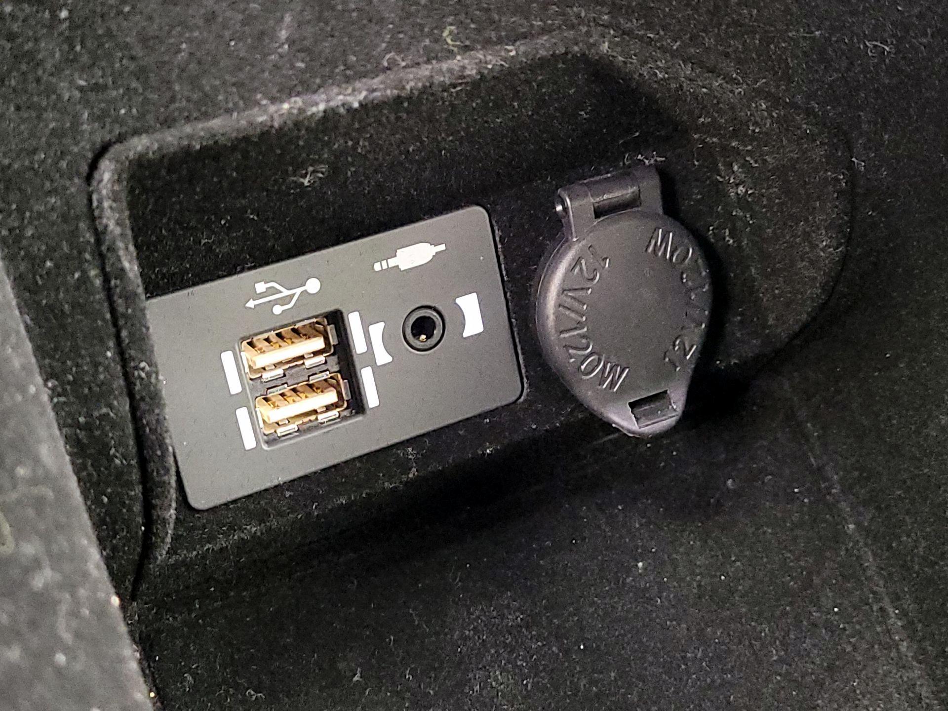 Thumbnail: 2023 Lexus IS - 18