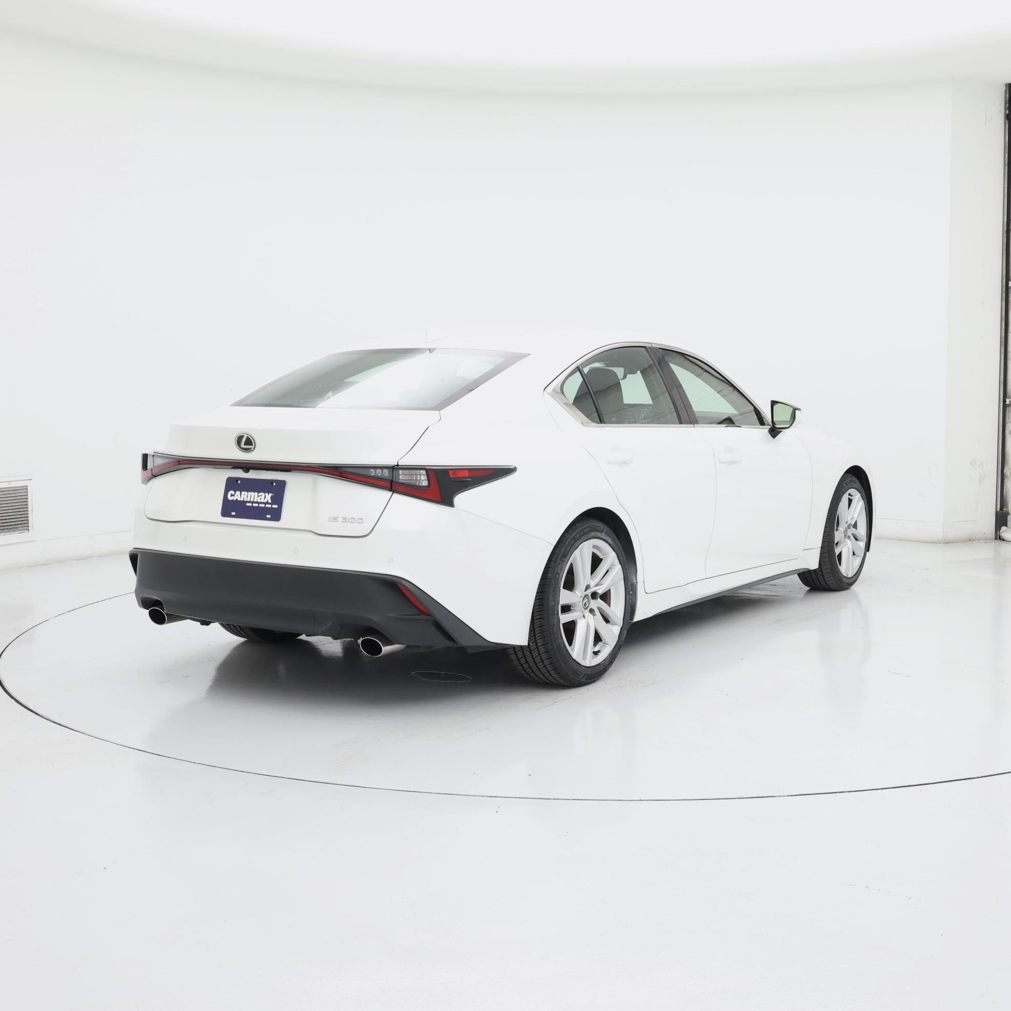 Thumbnail: 2023 Lexus IS - 8