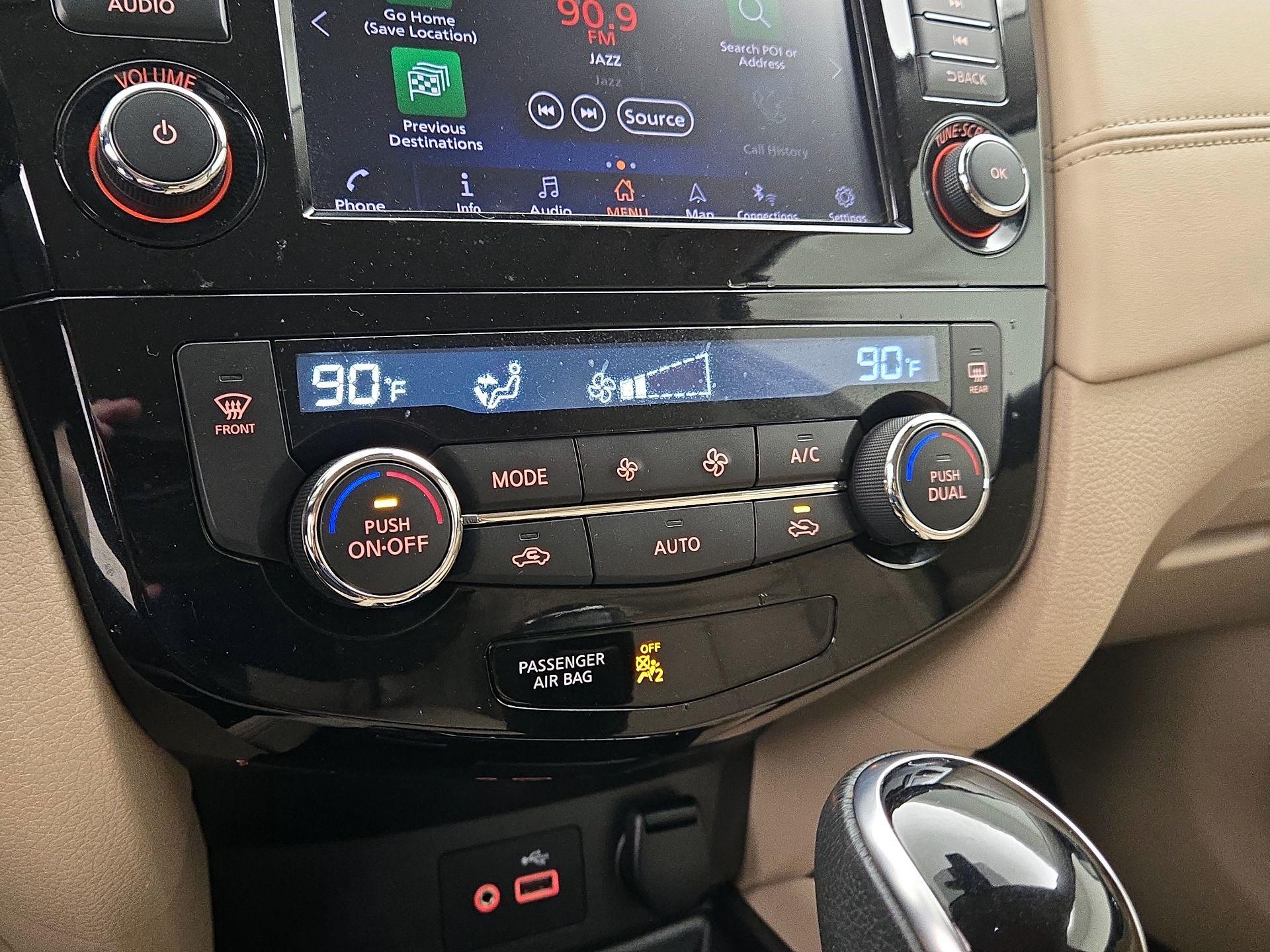 Thumbnail: 2020 Nissan Rogue - 17