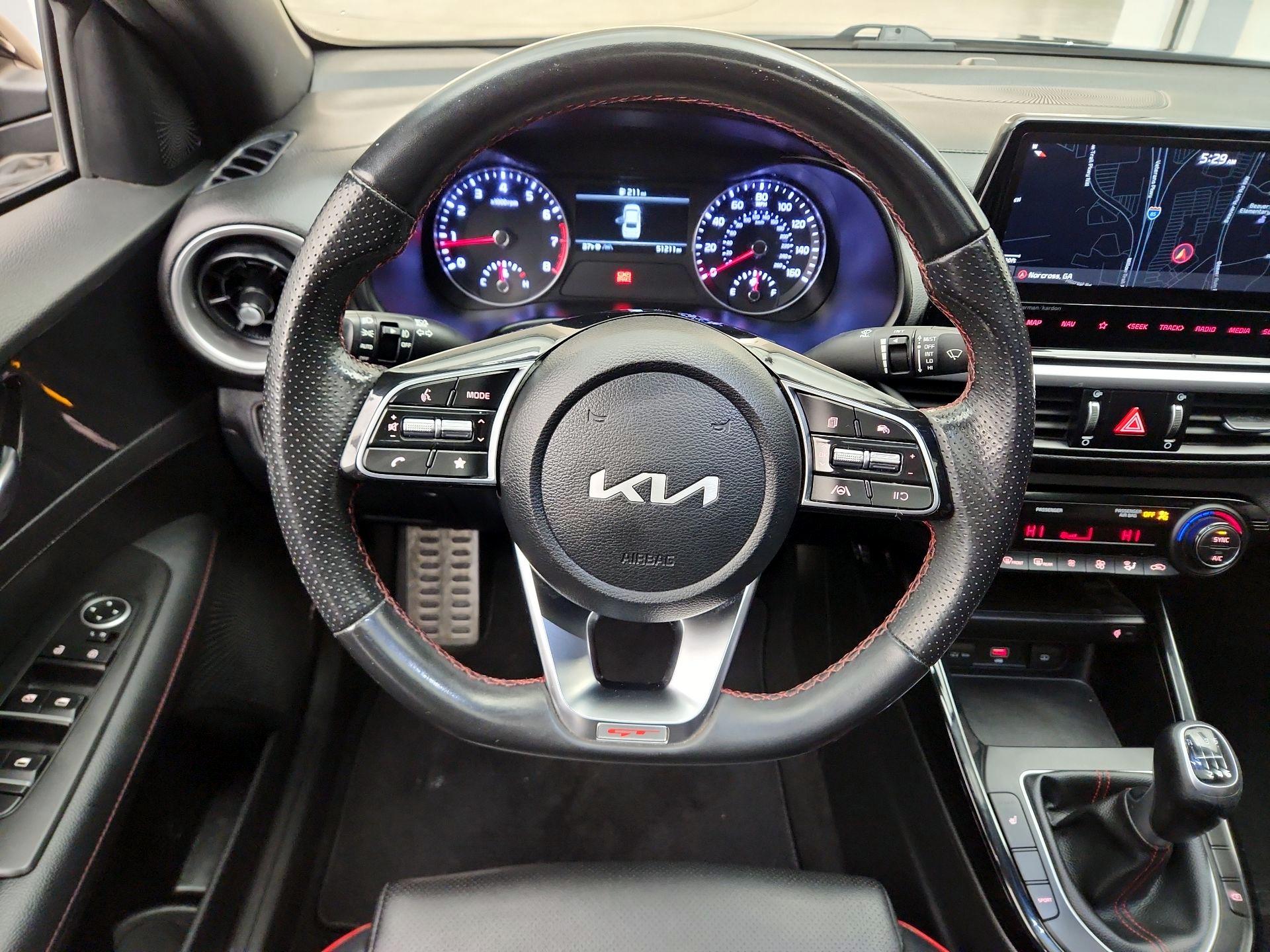 Thumbnail: 2022 Kia Forte - 10