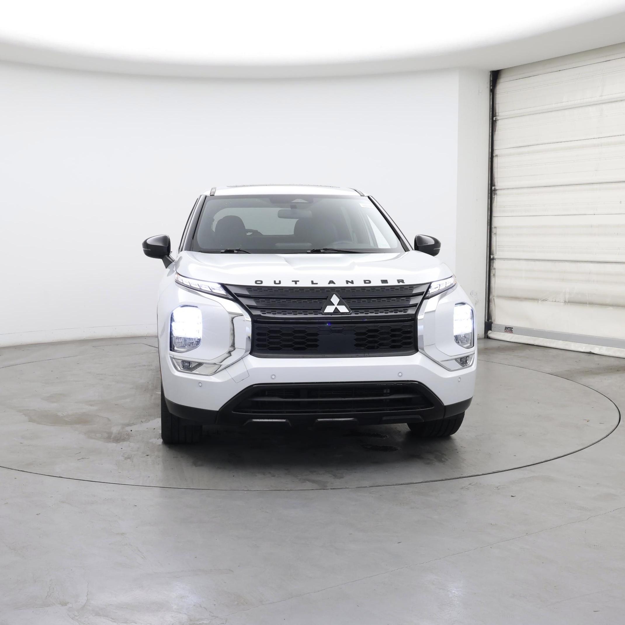 Thumbnail: 2022 Mitsubishi Outlander - 5