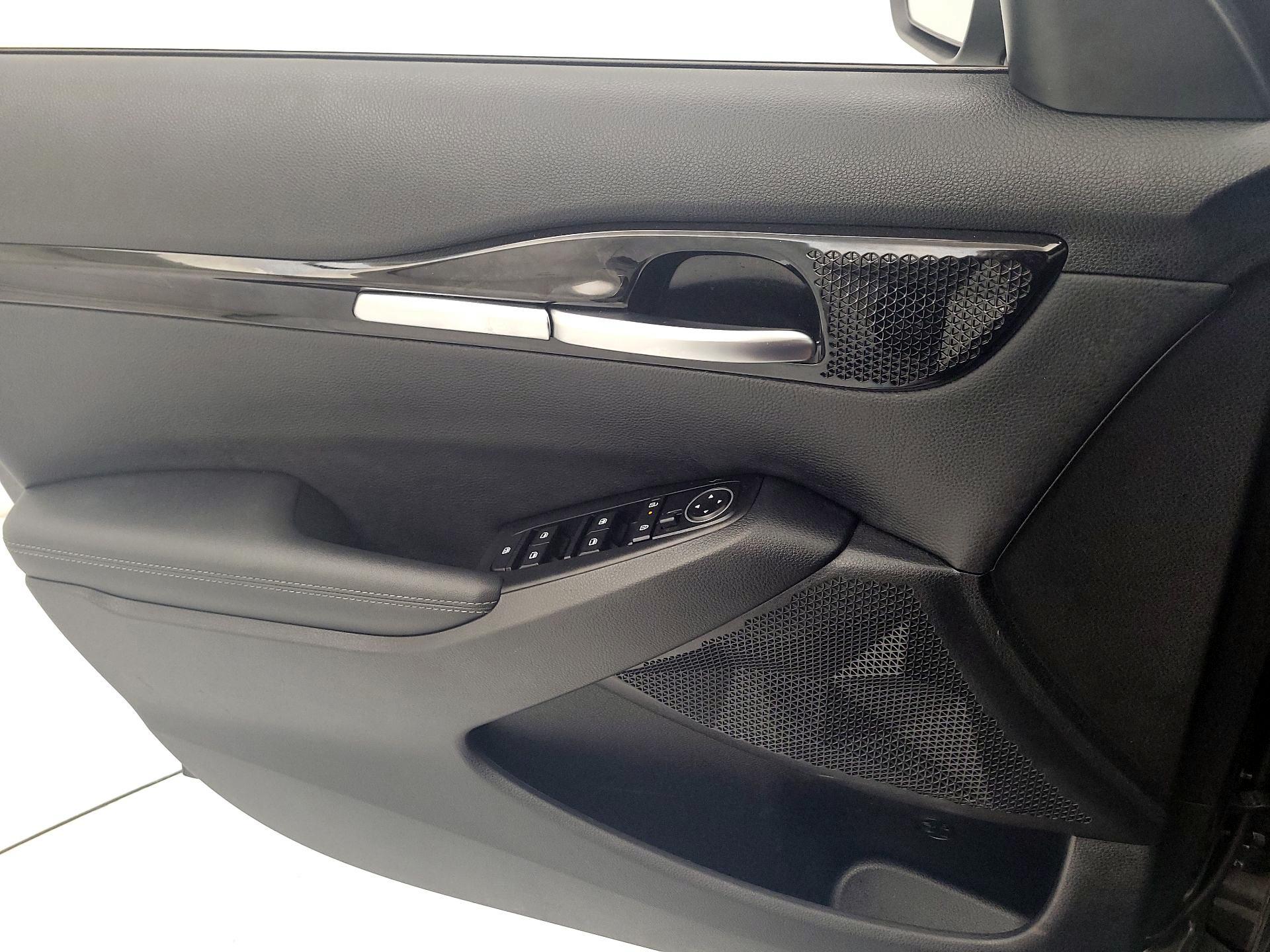 Thumbnail: 2024 Kia Seltos - 12