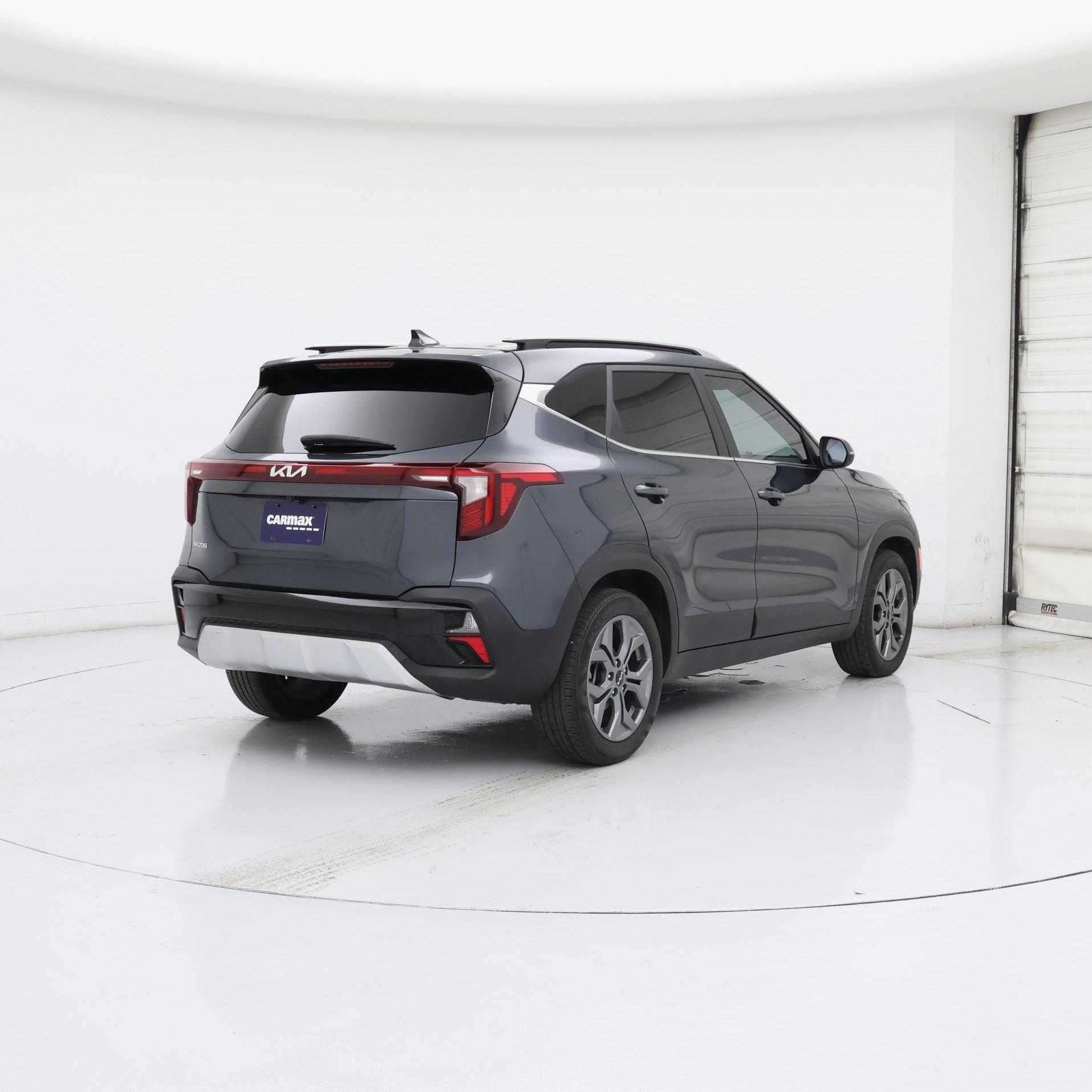 Thumbnail: 2024 Kia Seltos - 8