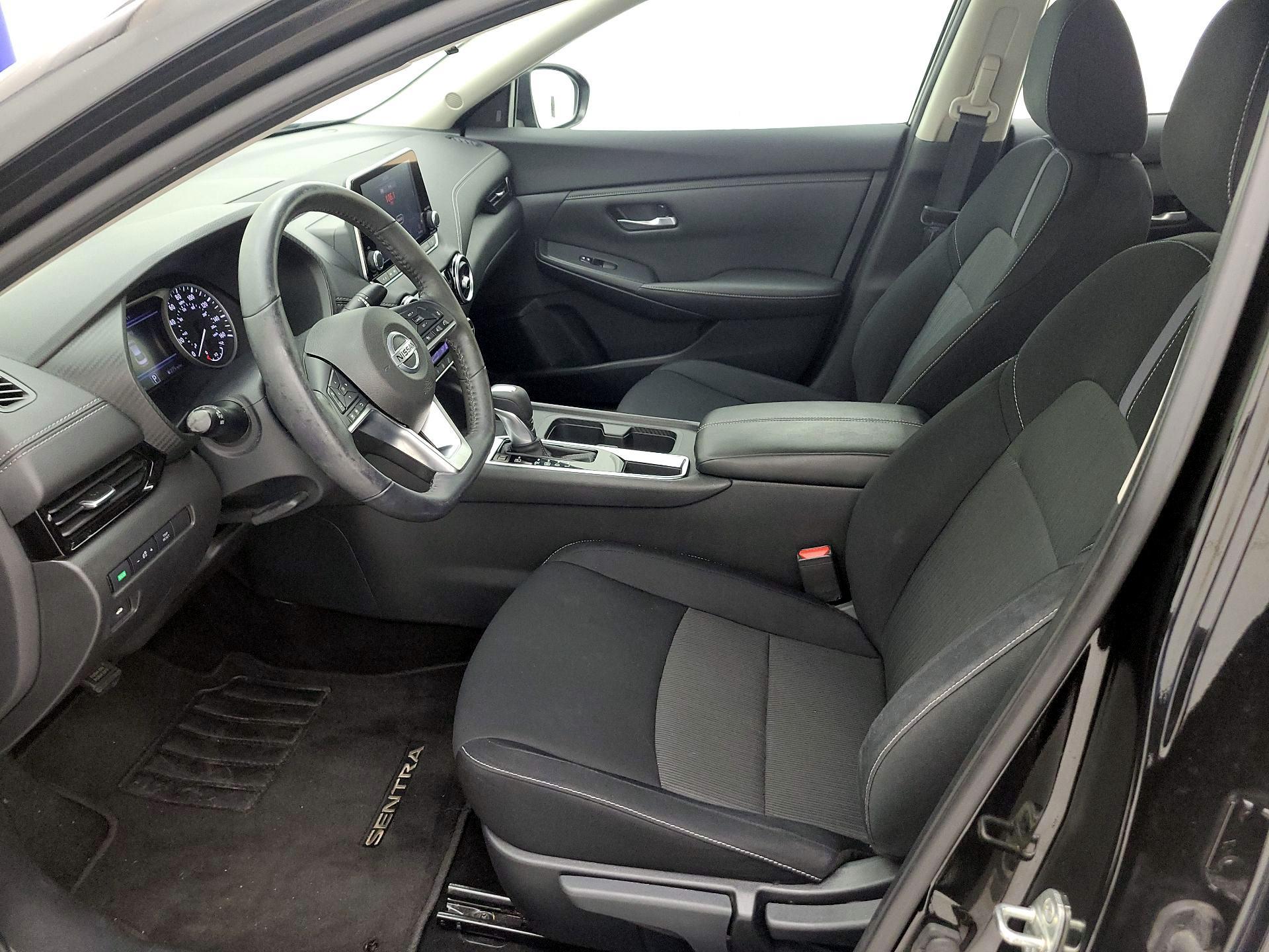 Thumbnail: 2021 Nissan Sentra - 11