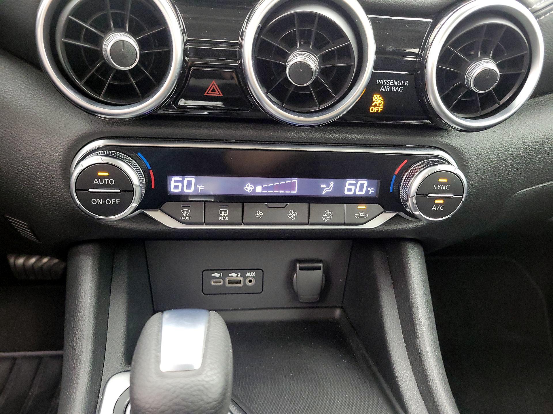 Thumbnail: 2021 Nissan Sentra - 16