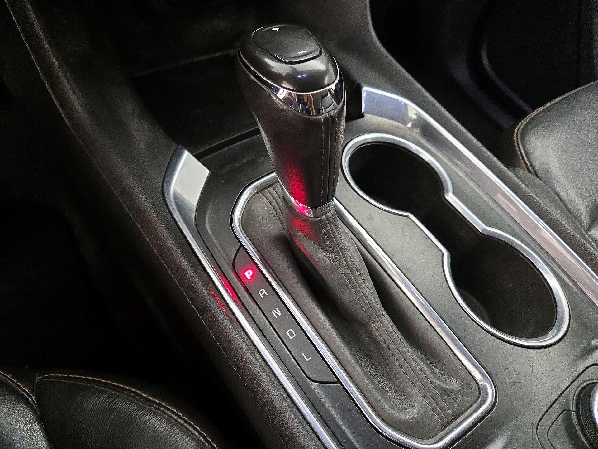 Thumbnail: 2020 Chevrolet Traverse - 17