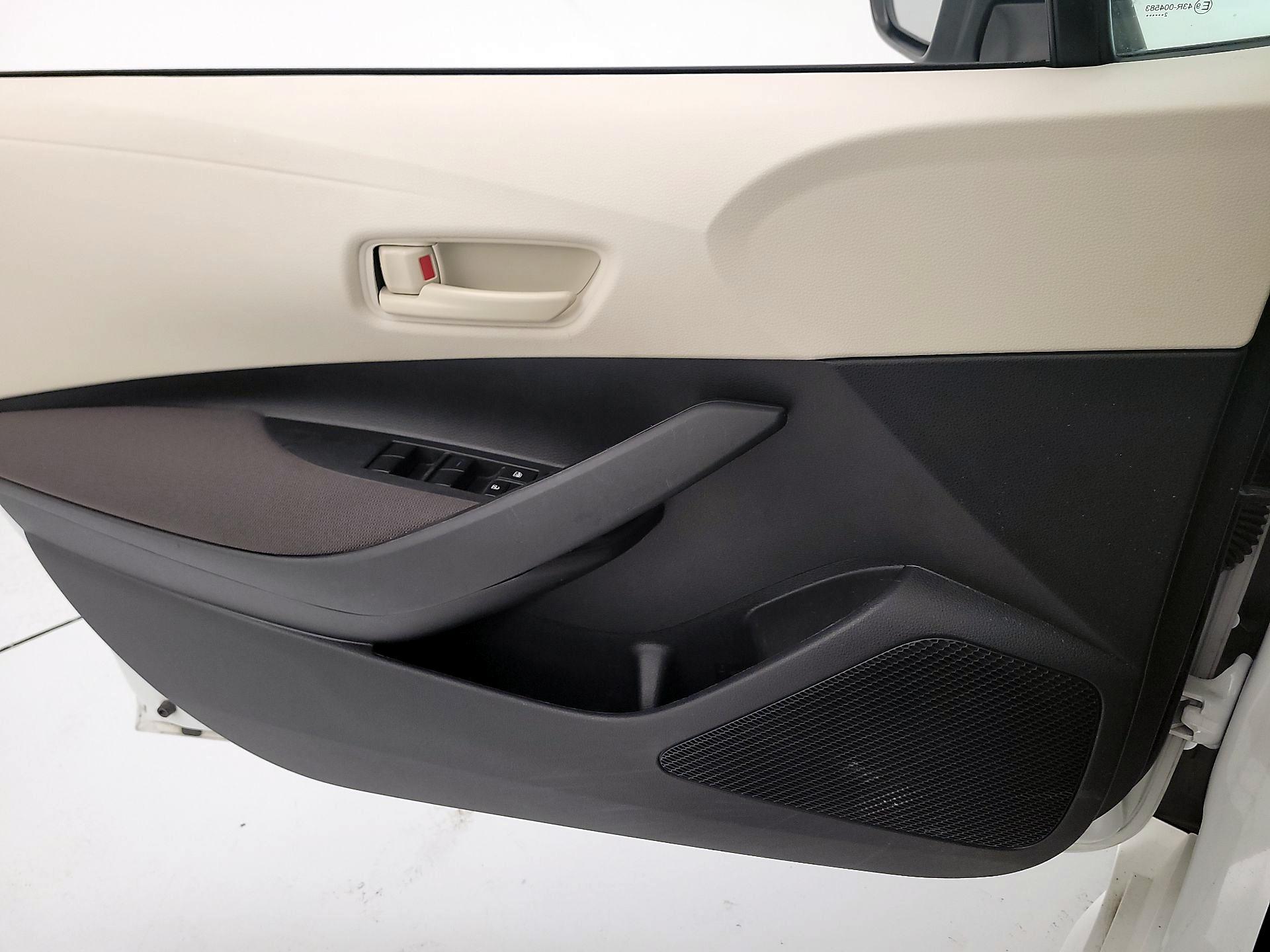 Thumbnail: 2022 Toyota Corolla - 12