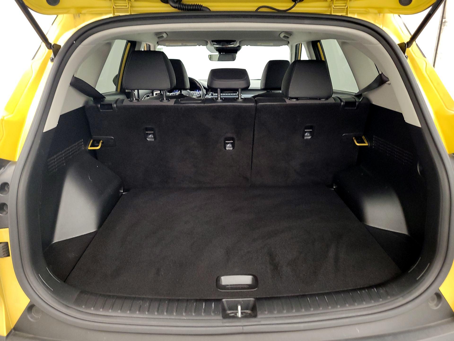 Thumbnail: 2023 Kia Seltos - 20