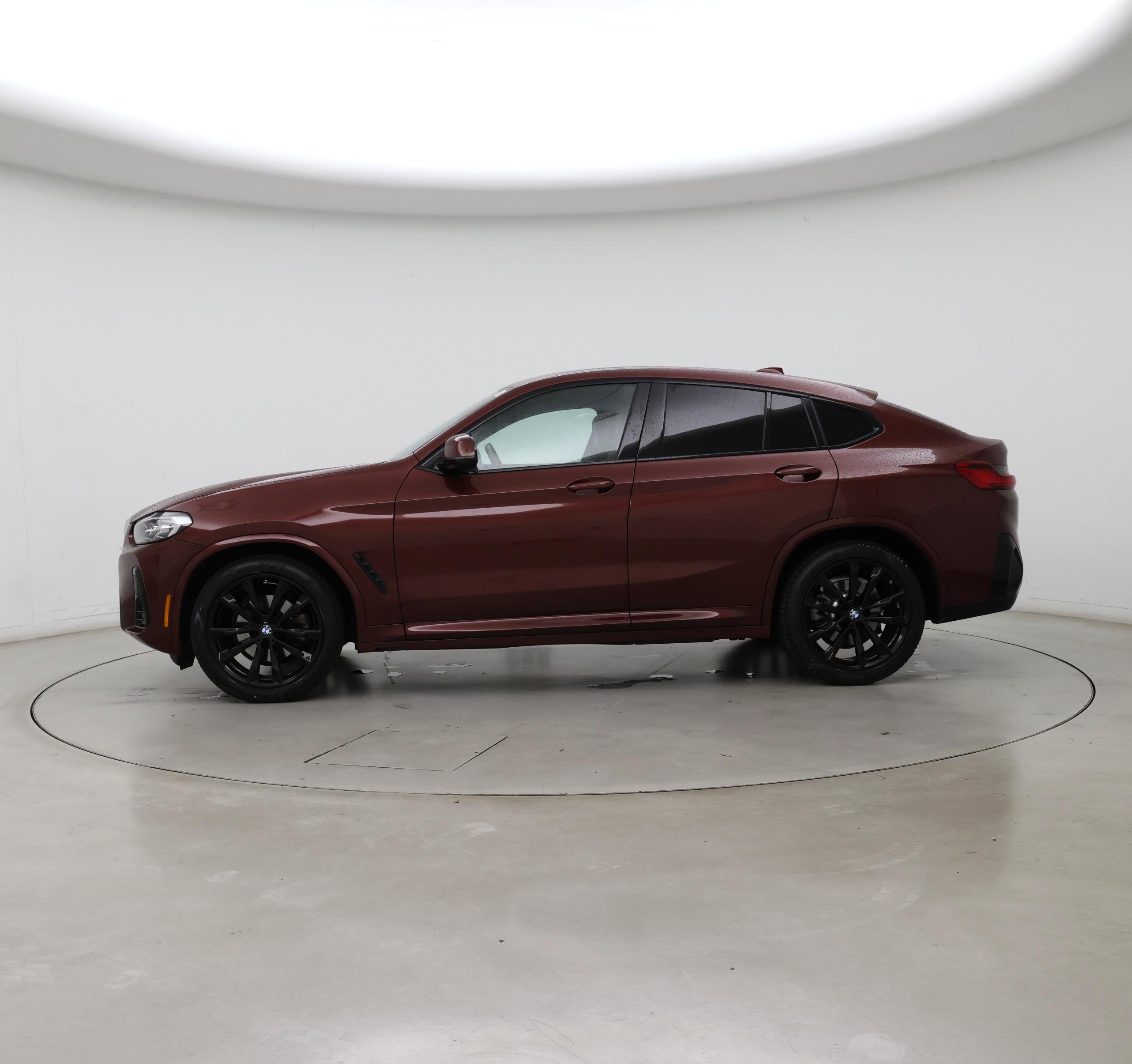 Thumbnail: 2022 BMW X4 - 3