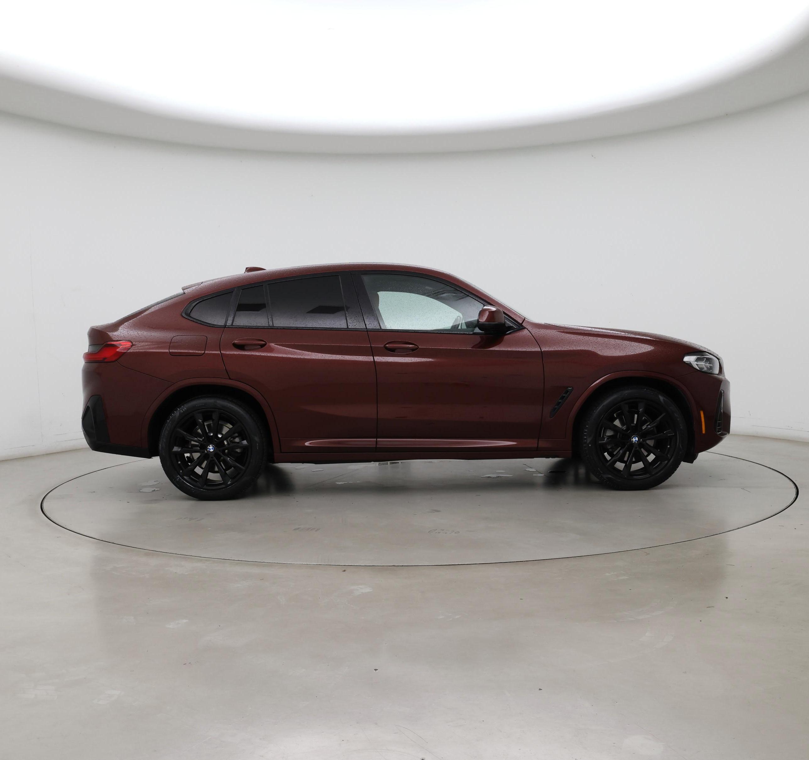 Thumbnail: 2022 BMW X4 - 7