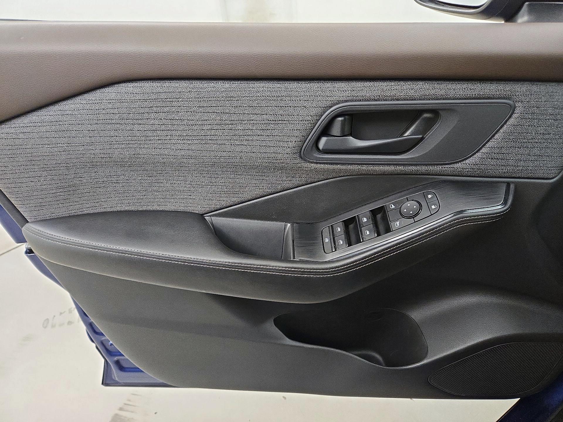 Thumbnail: 2022 Nissan Rogue - 12