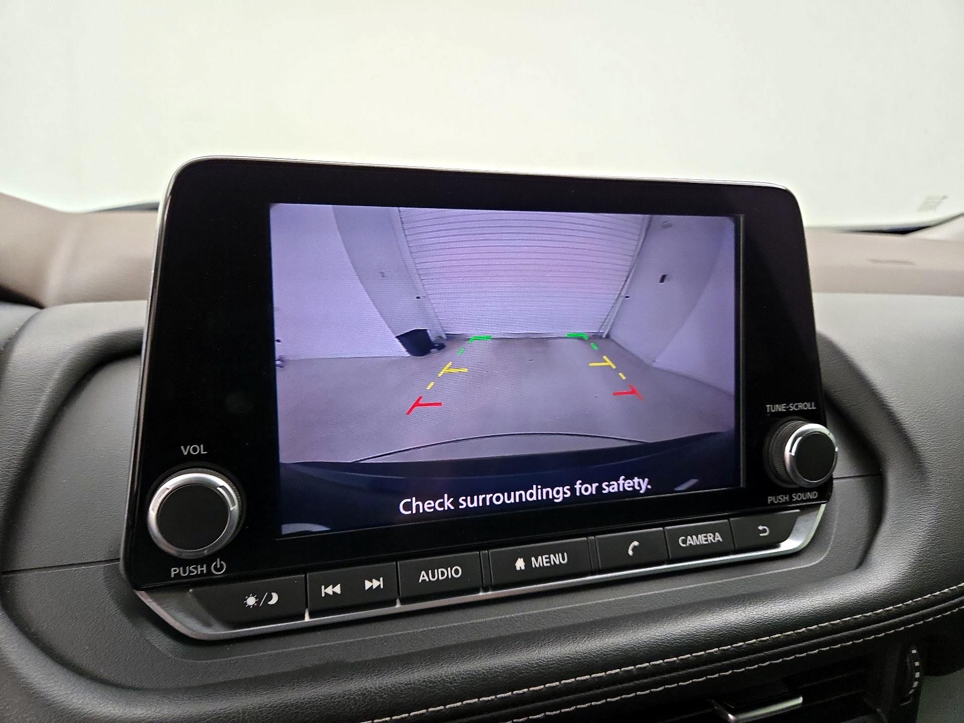 Thumbnail: 2022 Nissan Rogue - 14