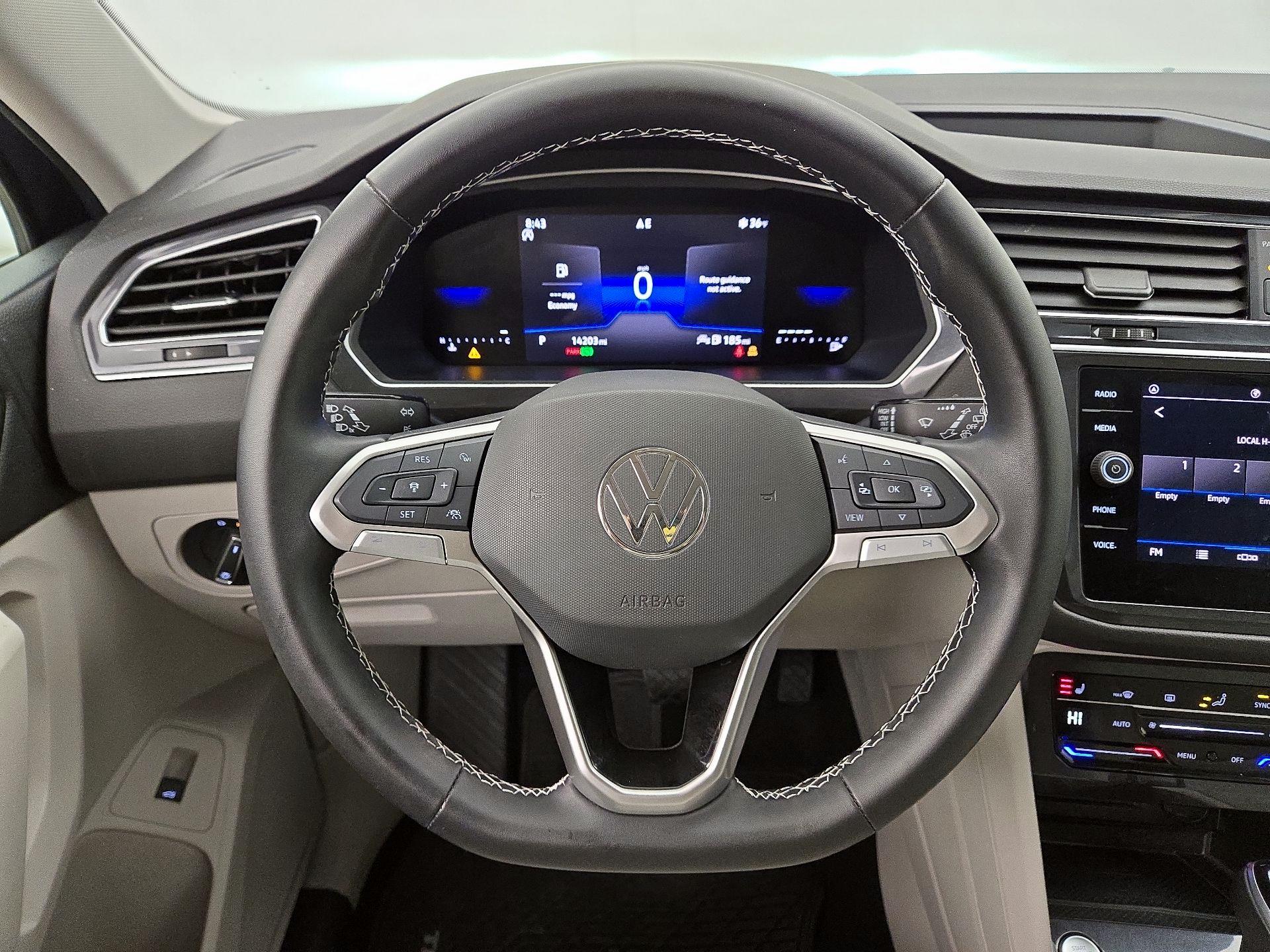 Thumbnail: 2024 Volkswagen Tiguan - 10