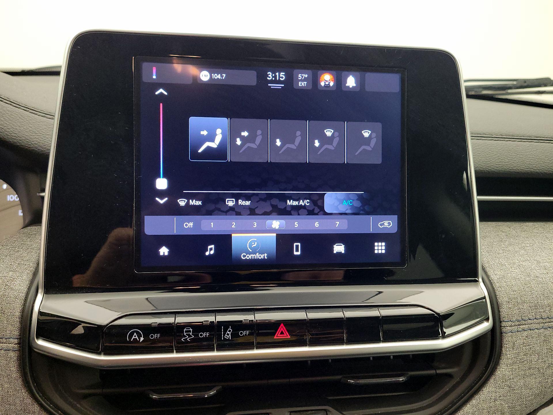 Thumbnail: 2022 Jeep Compass - 13