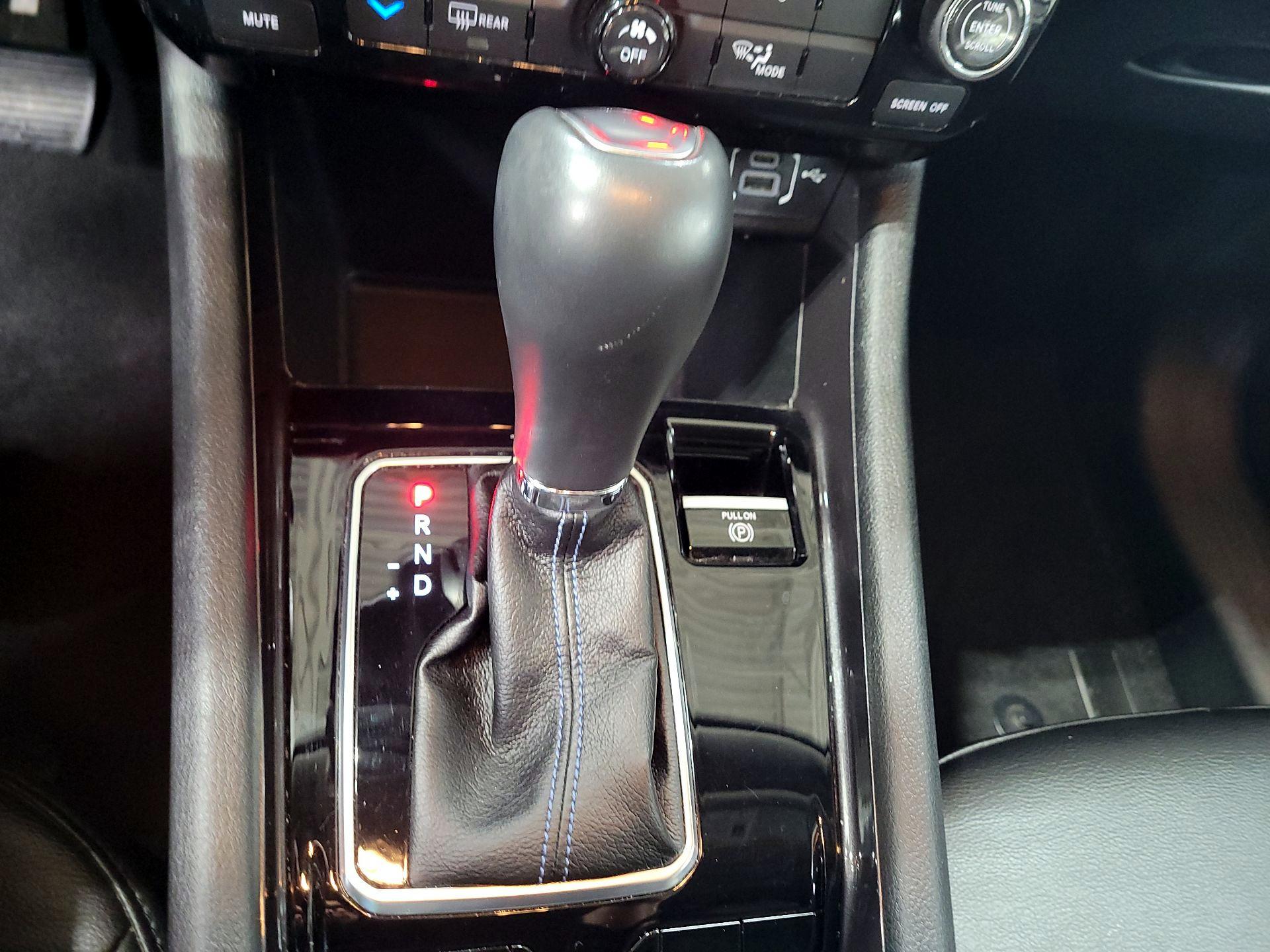 Thumbnail: 2022 Jeep Compass - 15