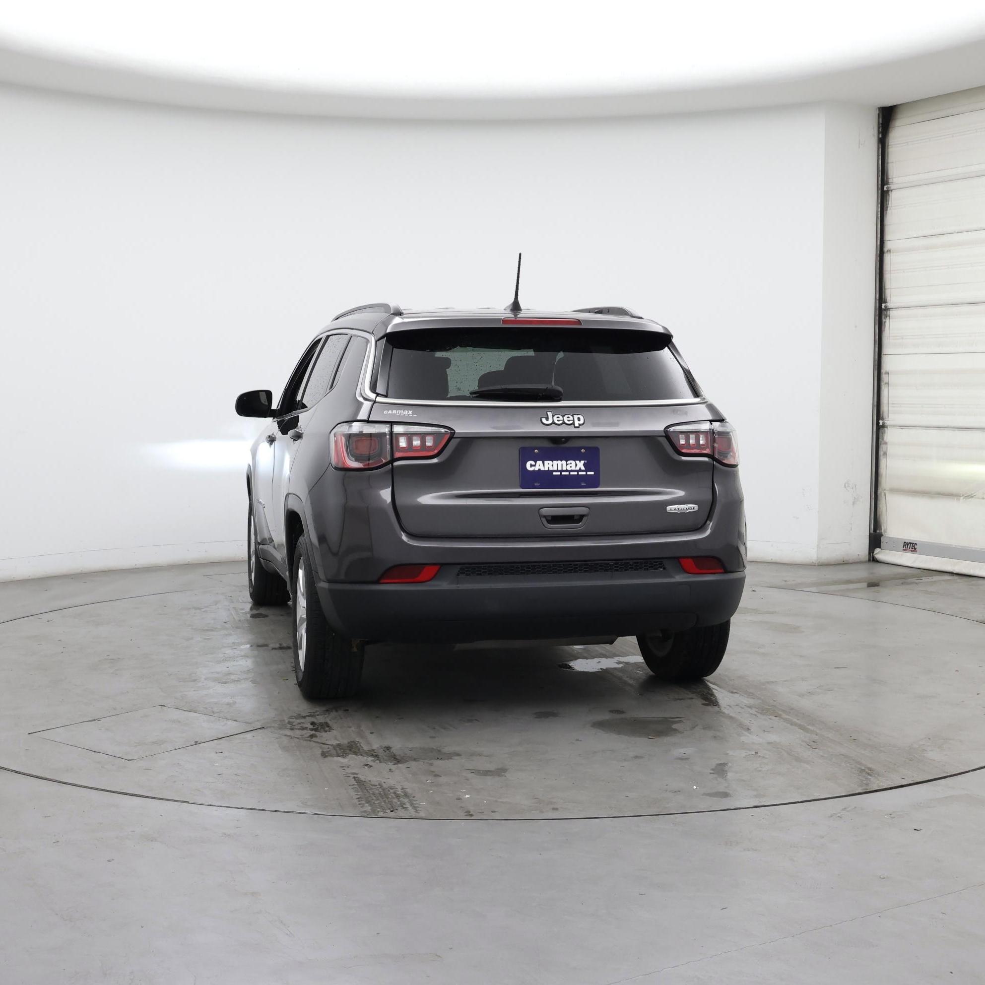 Thumbnail: 2022 Jeep Compass - 6