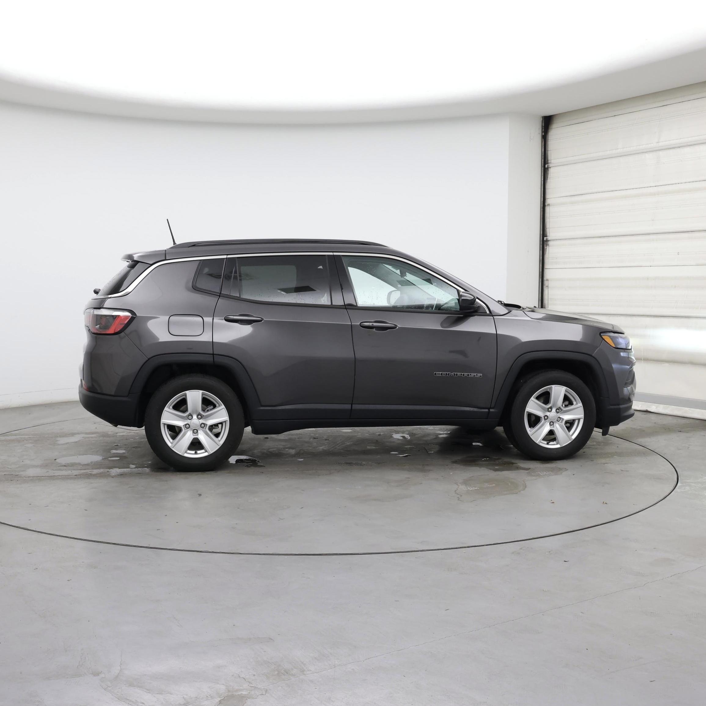 Thumbnail: 2022 Jeep Compass - 7