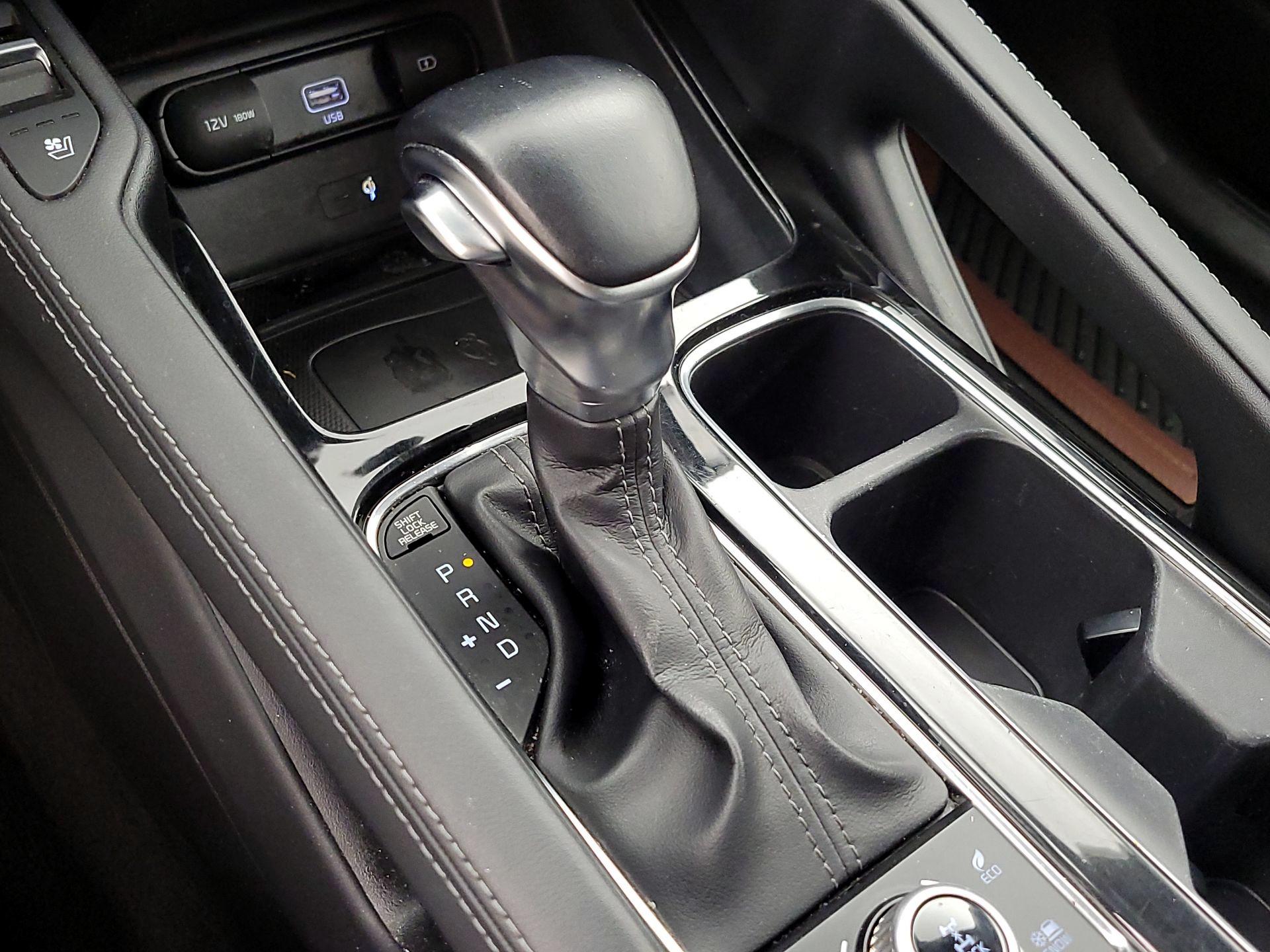 Thumbnail: 2021 Kia Telluride - 17