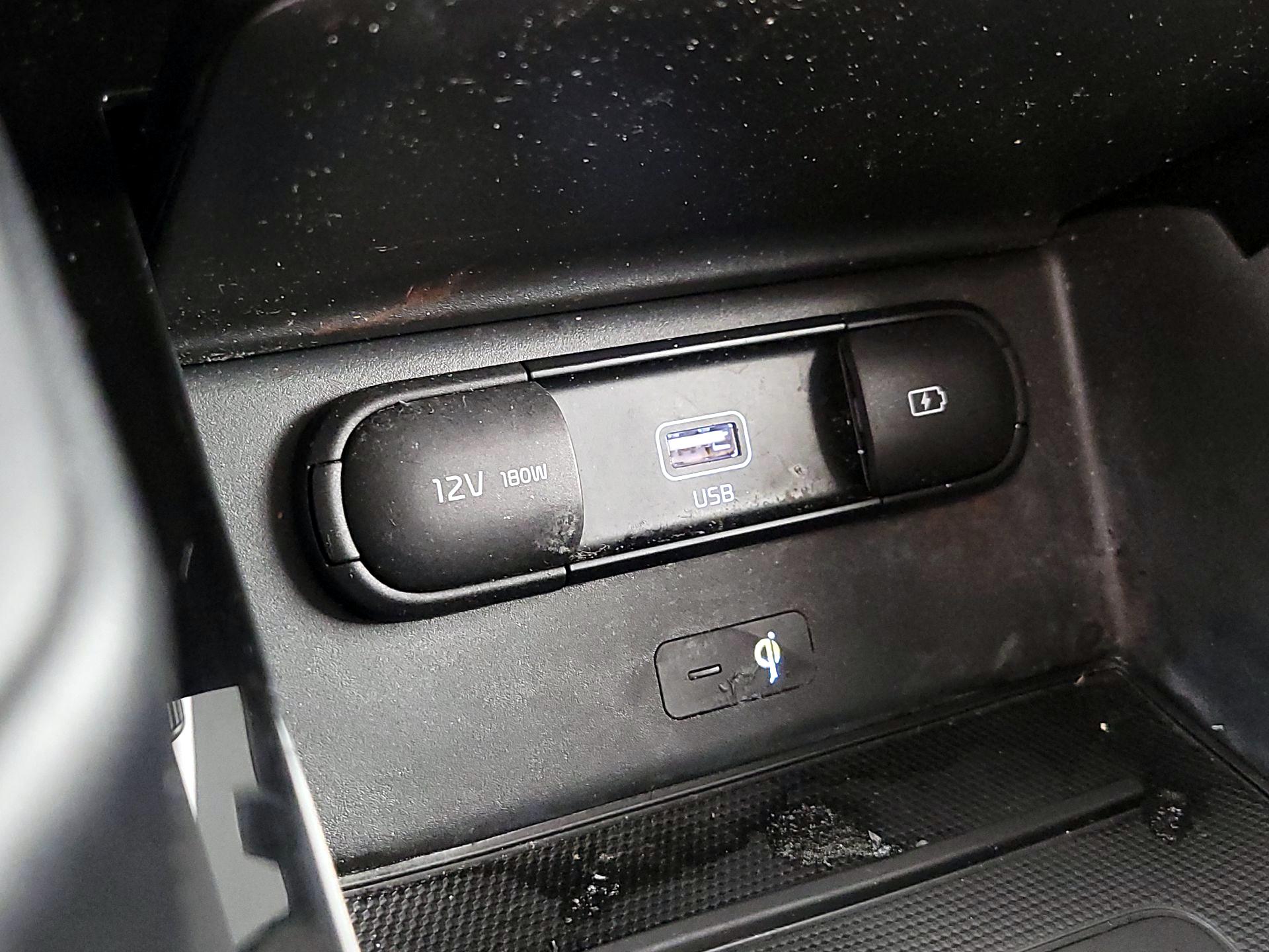 Thumbnail: 2021 Kia Telluride - 18