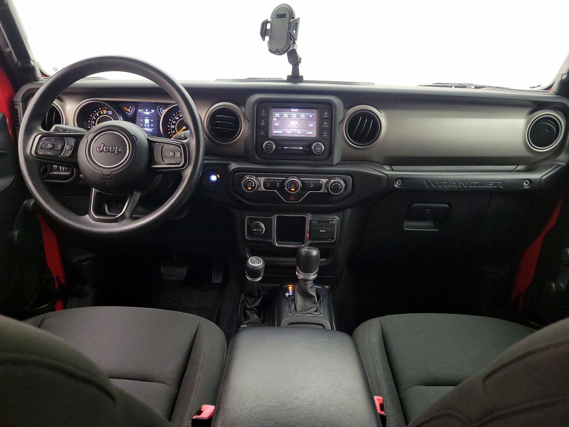 Thumbnail: 2020 Jeep Wrangler - 9
