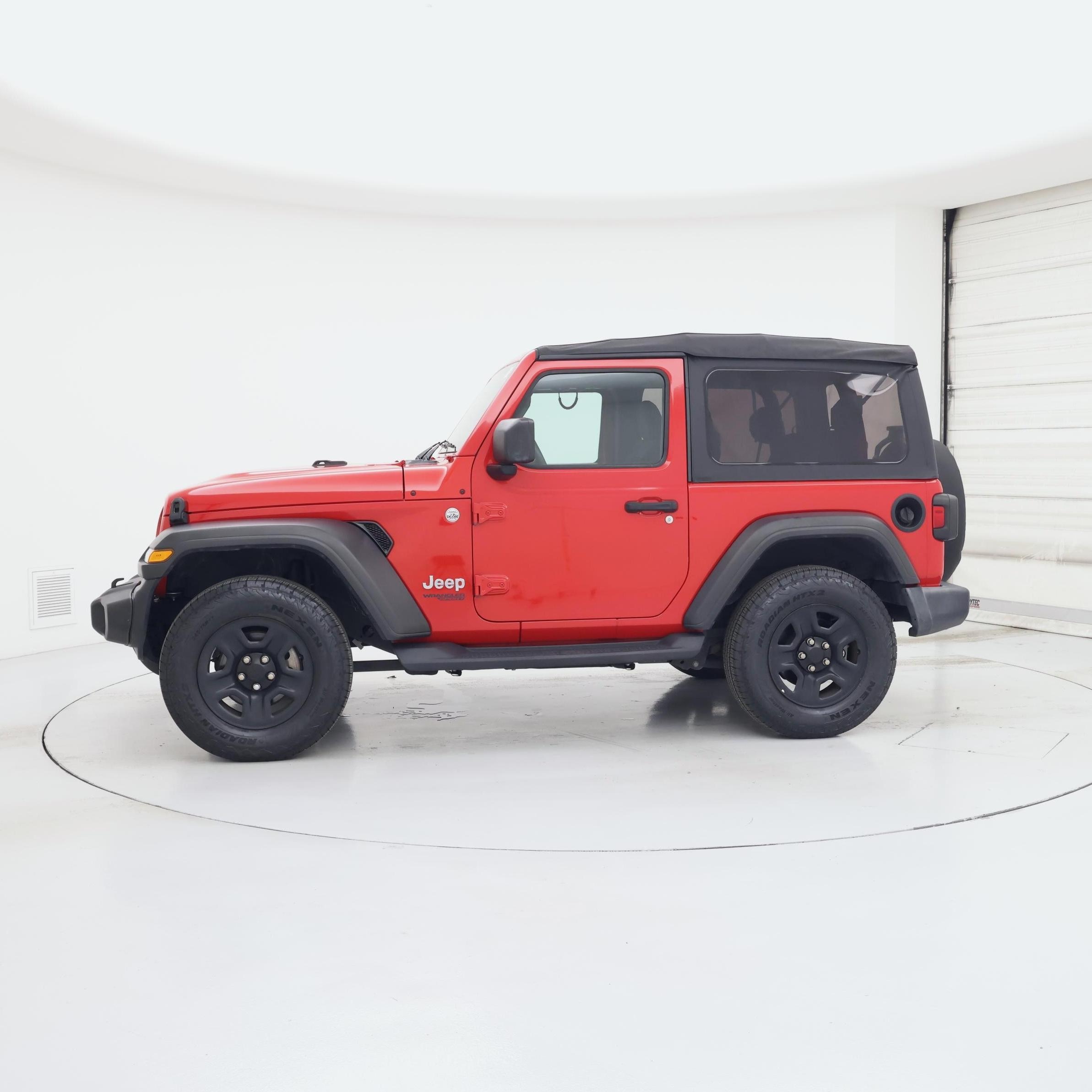 Thumbnail: 2020 Jeep Wrangler - 3