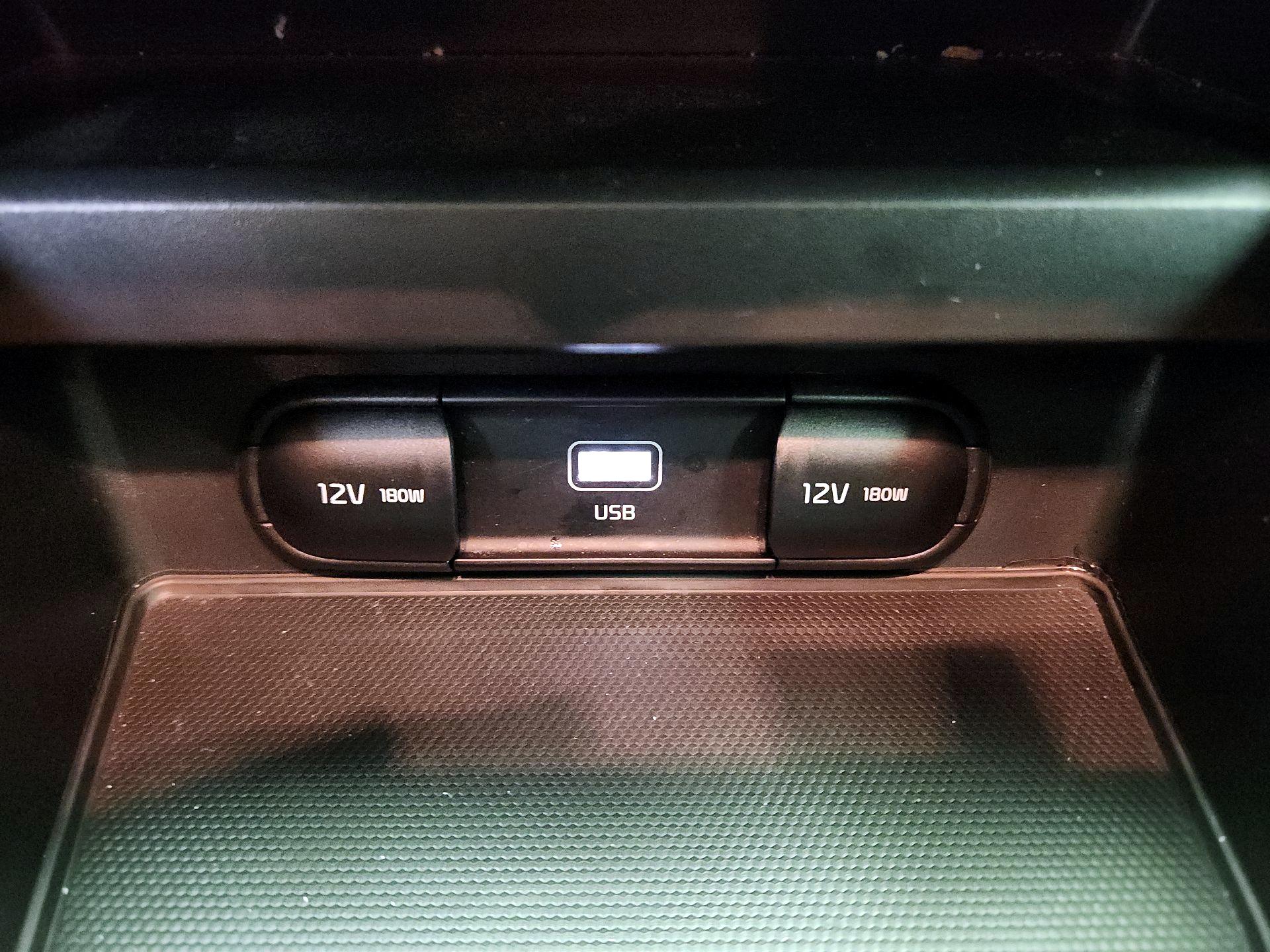 Thumbnail: 2025 Kia Soul - 18