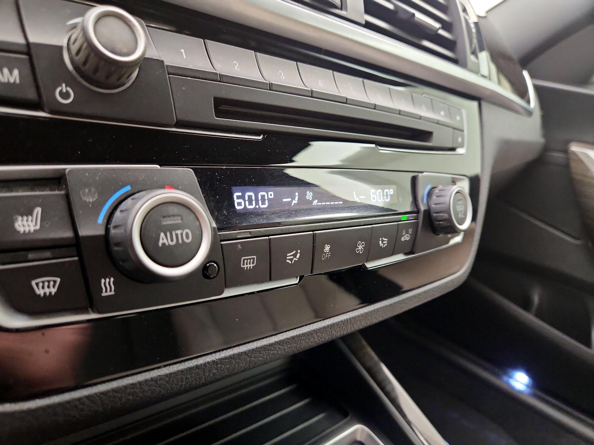 Thumbnail: 2020 BMW 2 Series - 17