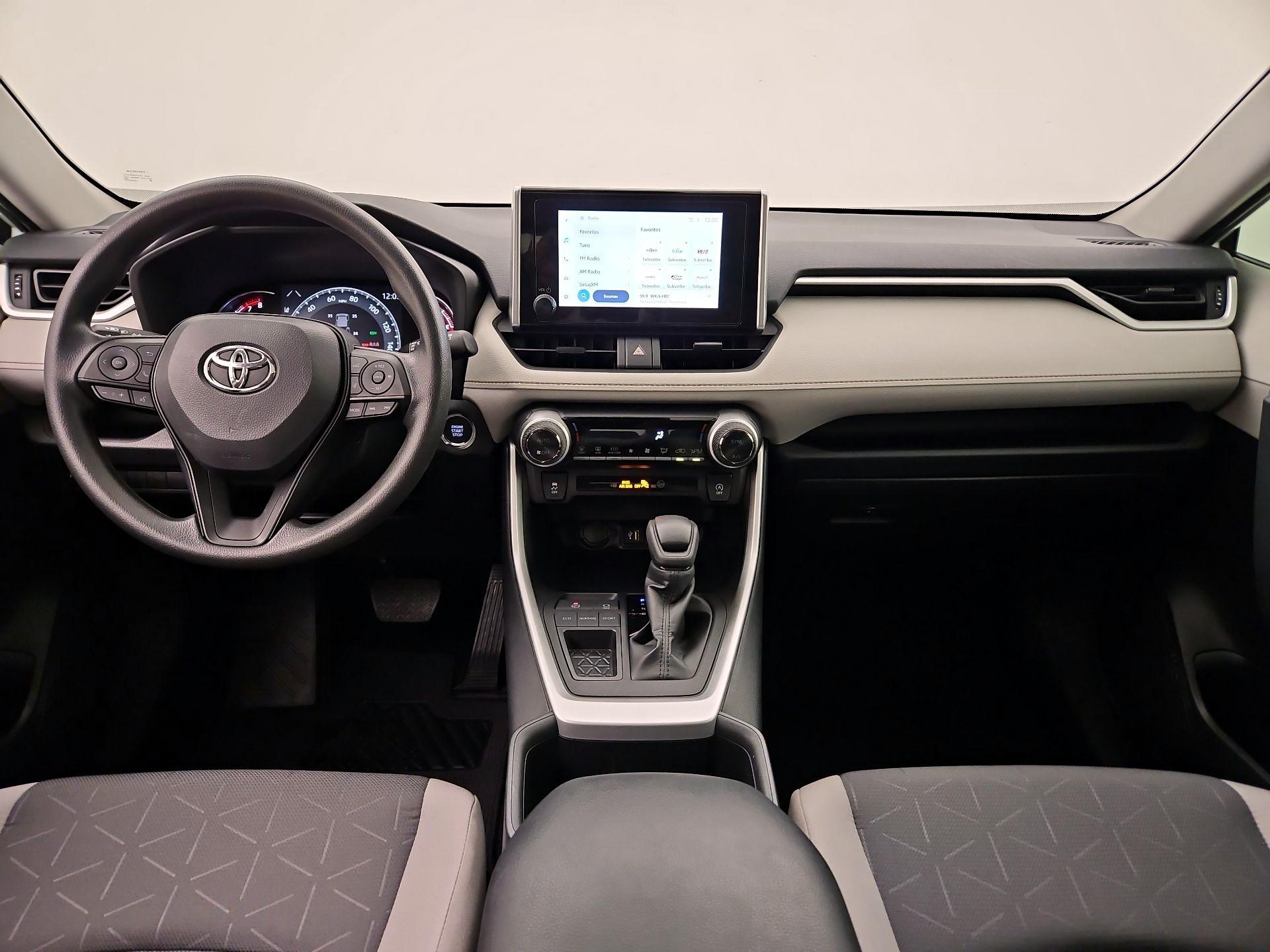 Thumbnail: 2025 Toyota RAV4 - 9