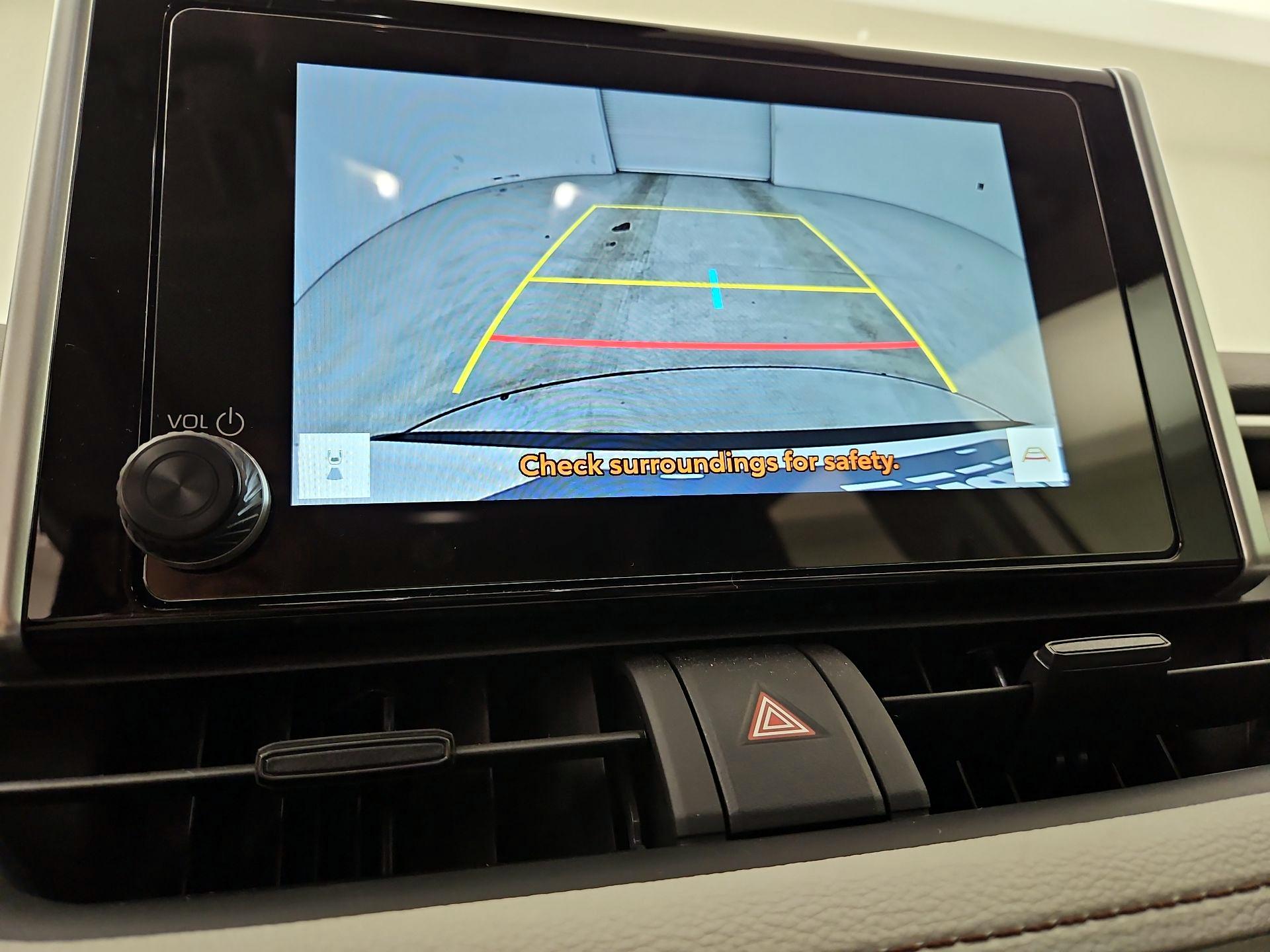 Thumbnail: 2025 Toyota RAV4 - 15