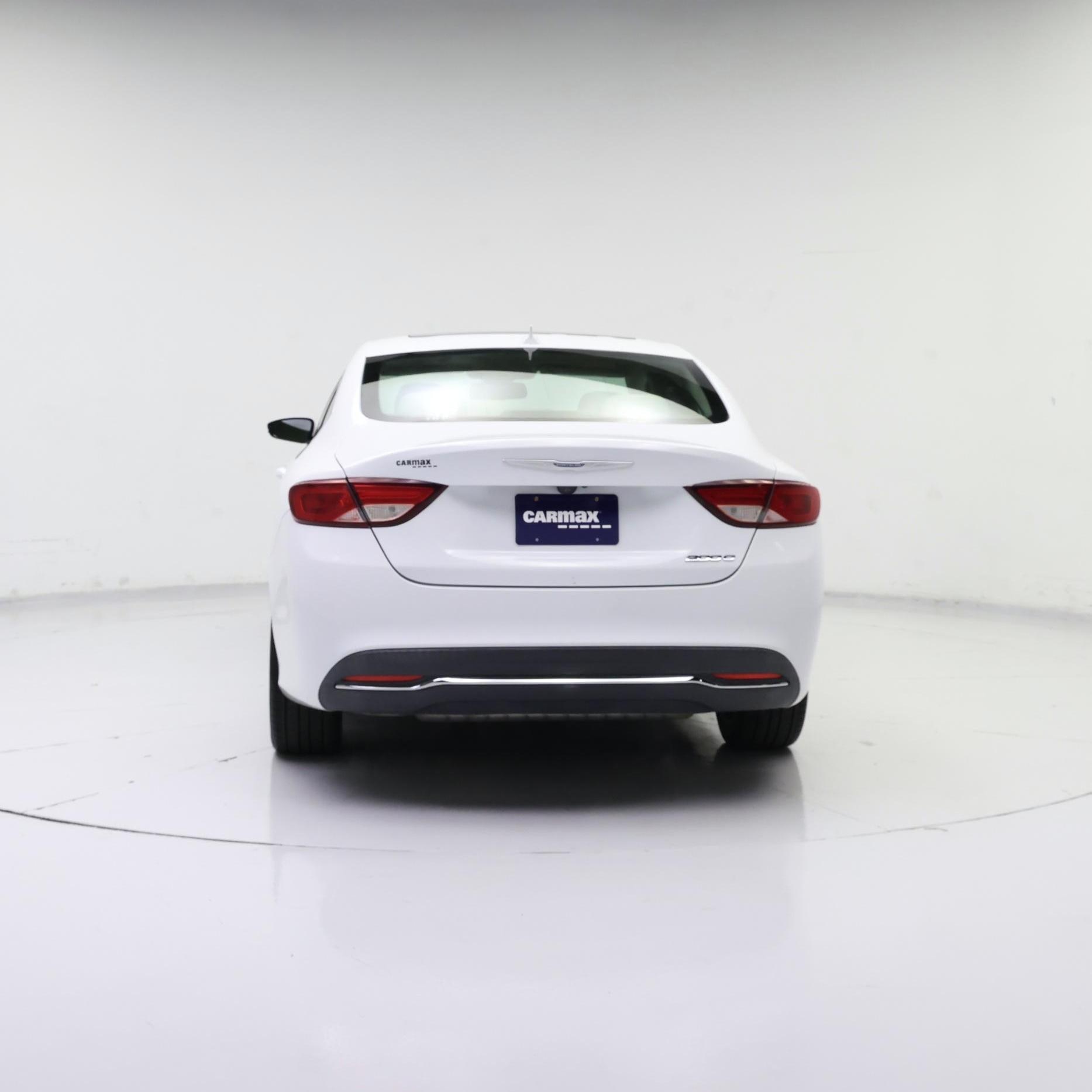 Thumbnail: 2016 Chrysler 200 - 6