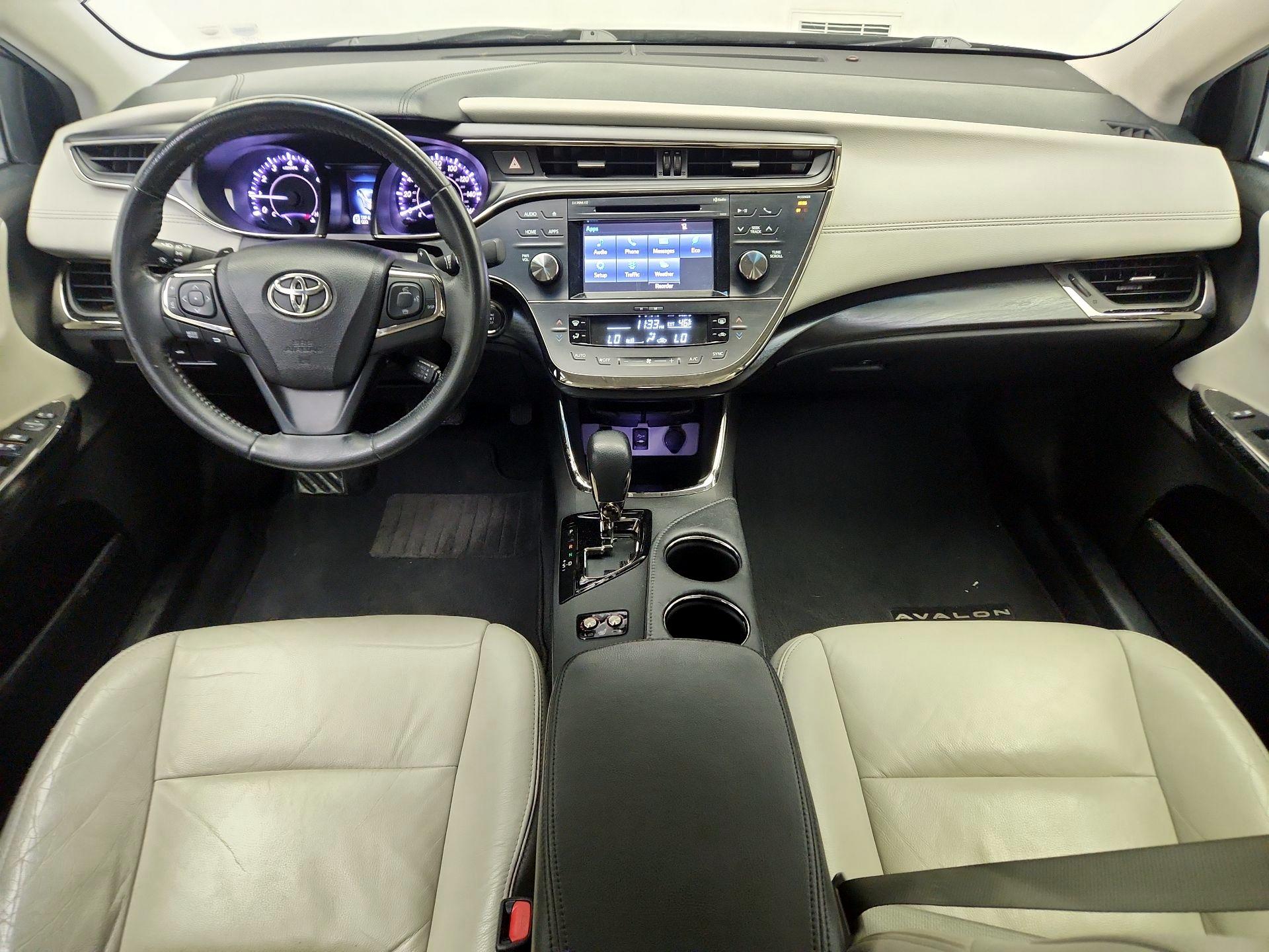 Thumbnail: 2016 Toyota Avalon - 9