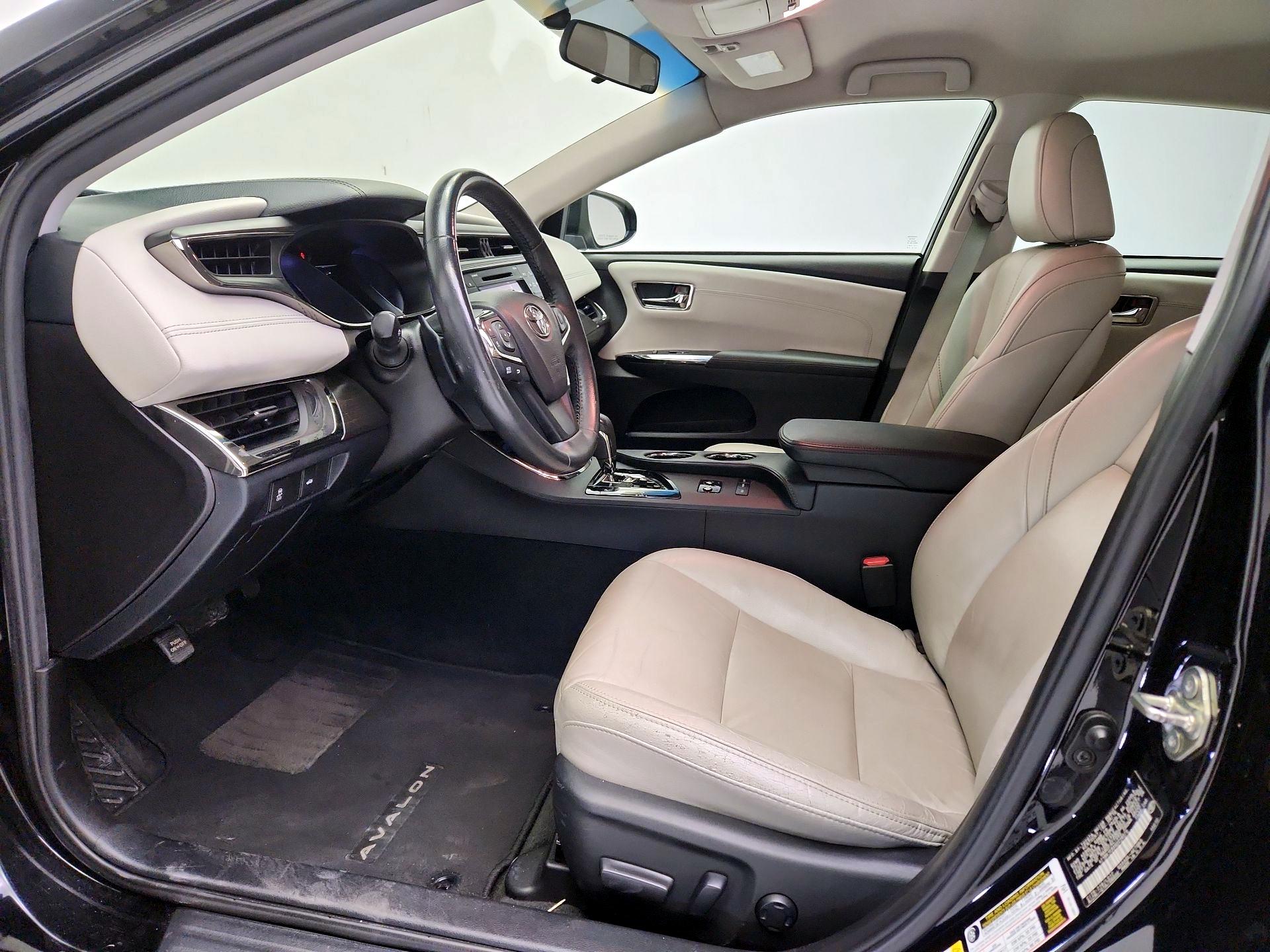 Thumbnail: 2016 Toyota Avalon - 11