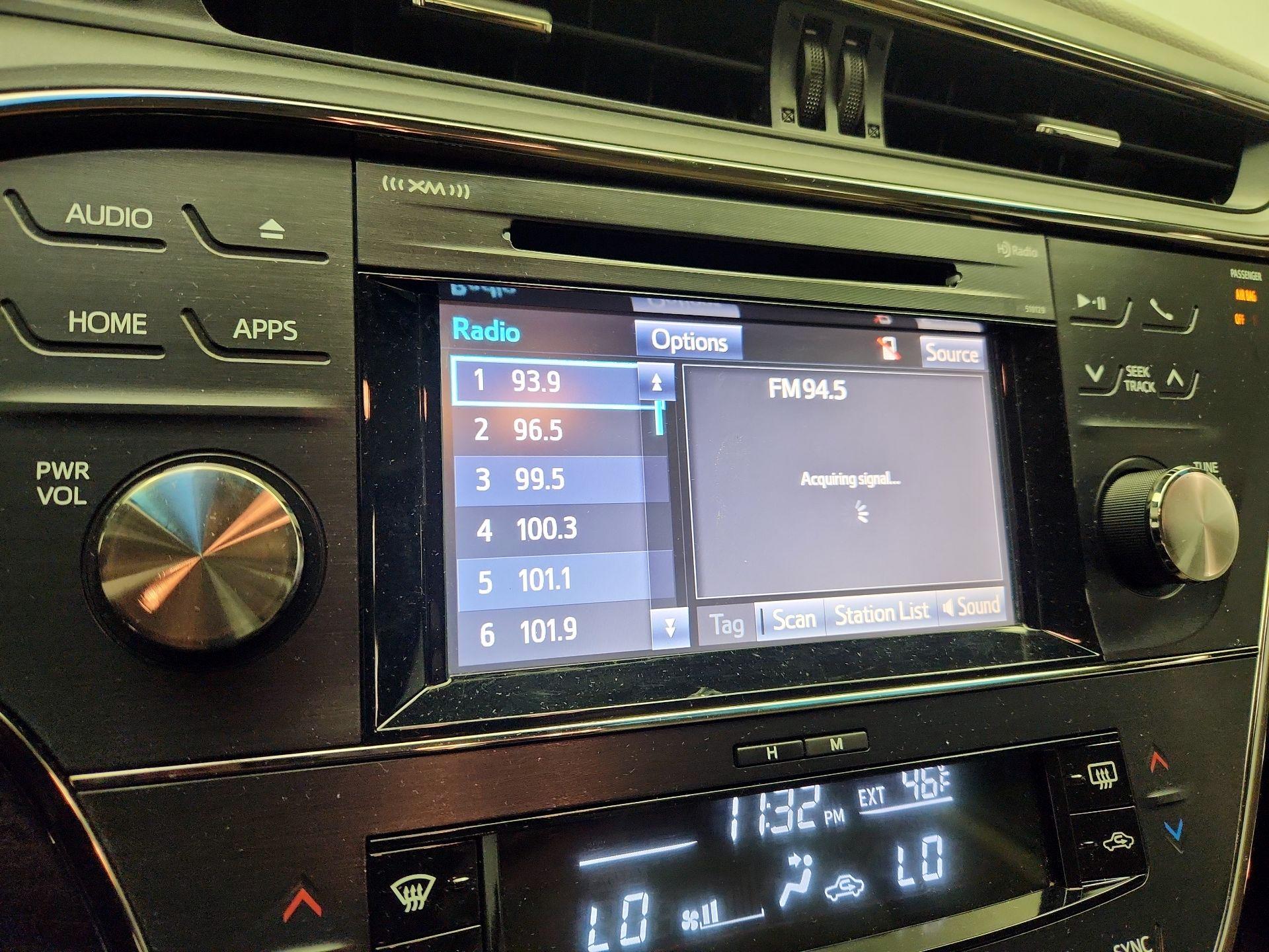 Thumbnail: 2016 Toyota Avalon - 15