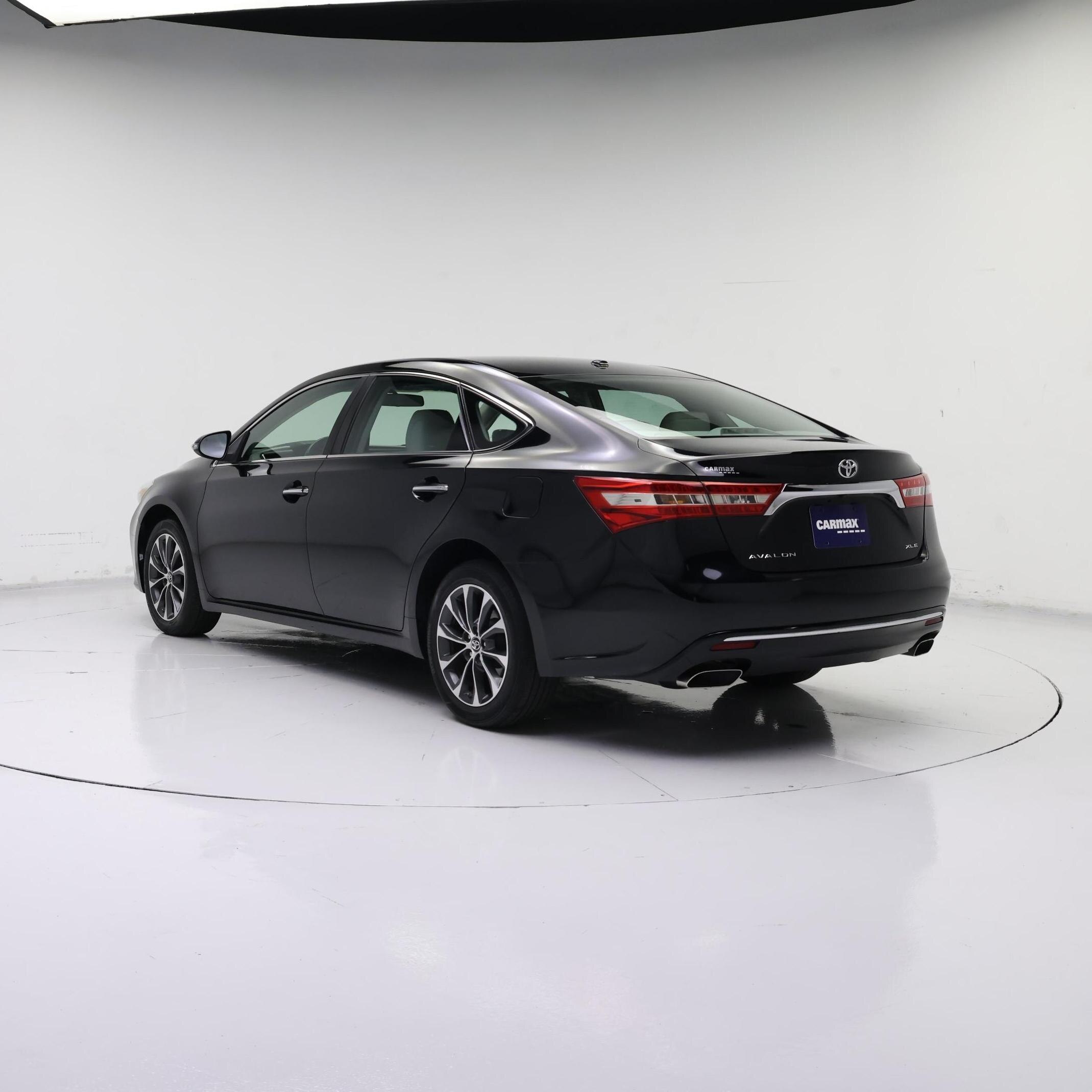 Thumbnail: 2016 Toyota Avalon - 2