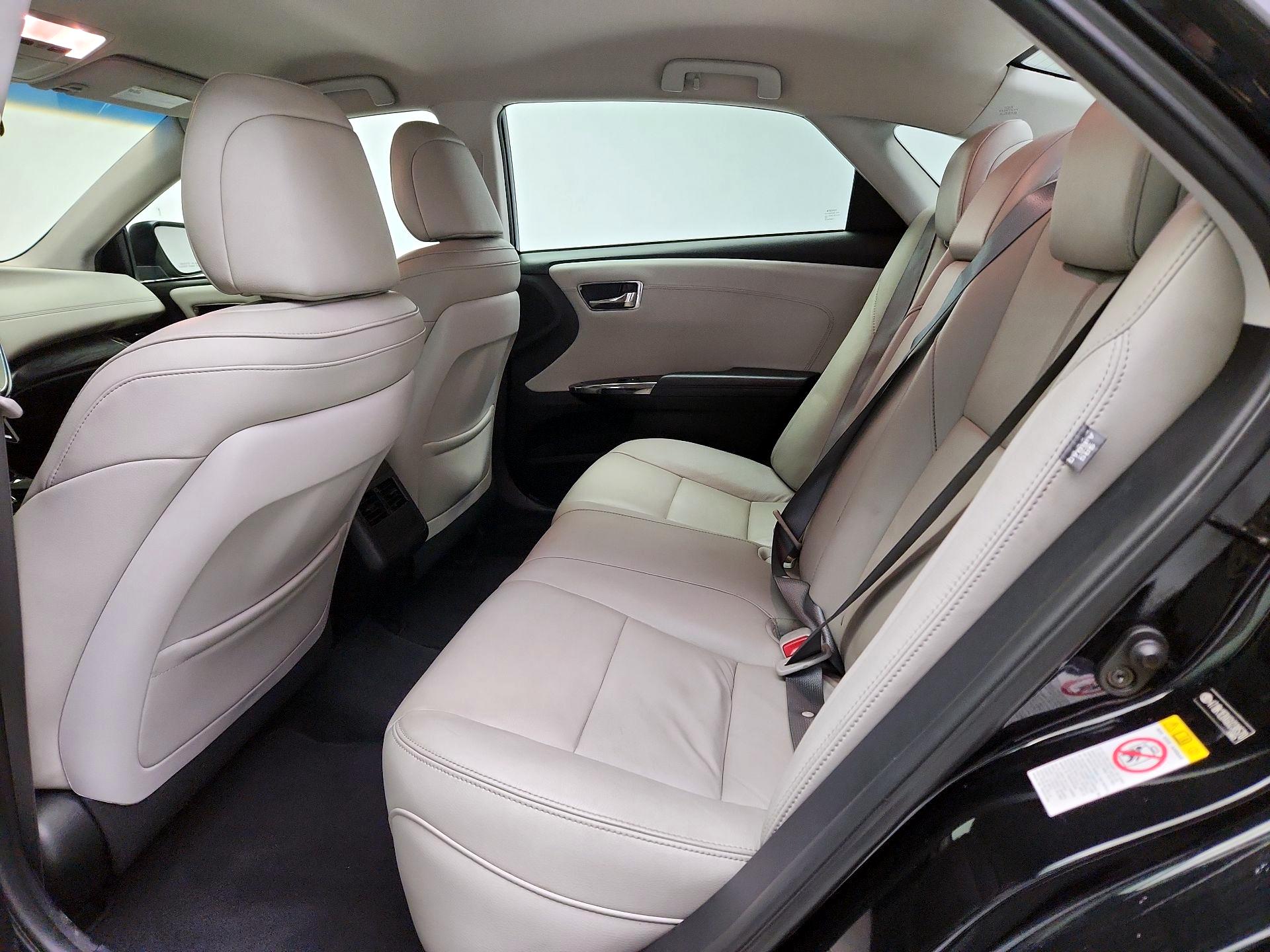 Thumbnail: 2016 Toyota Avalon - 19
