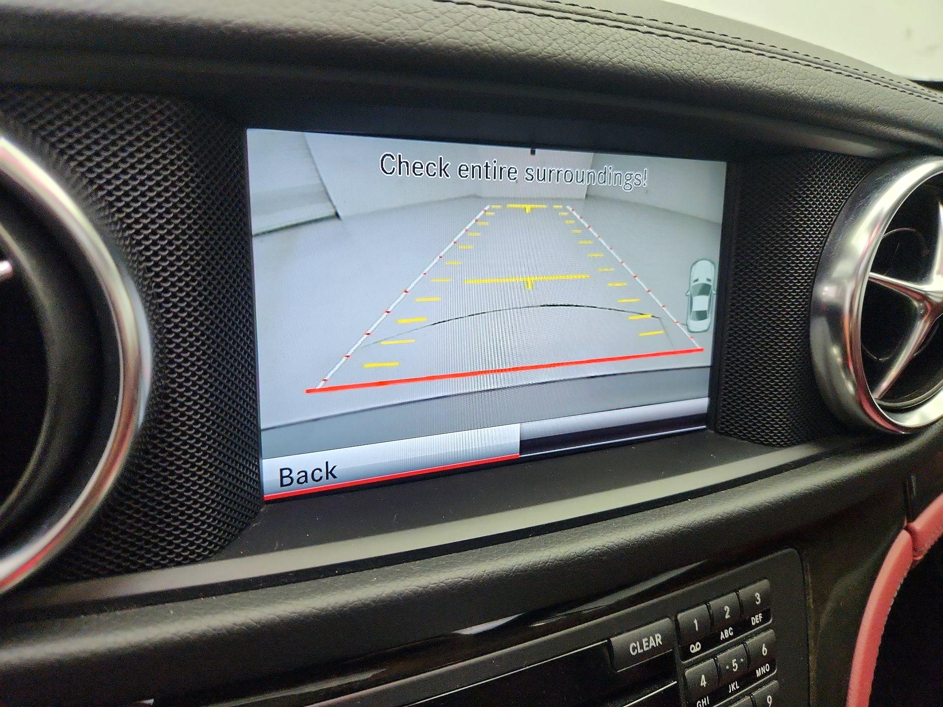 Thumbnail: 2015 Mercedes-Benz SL-Class - 14